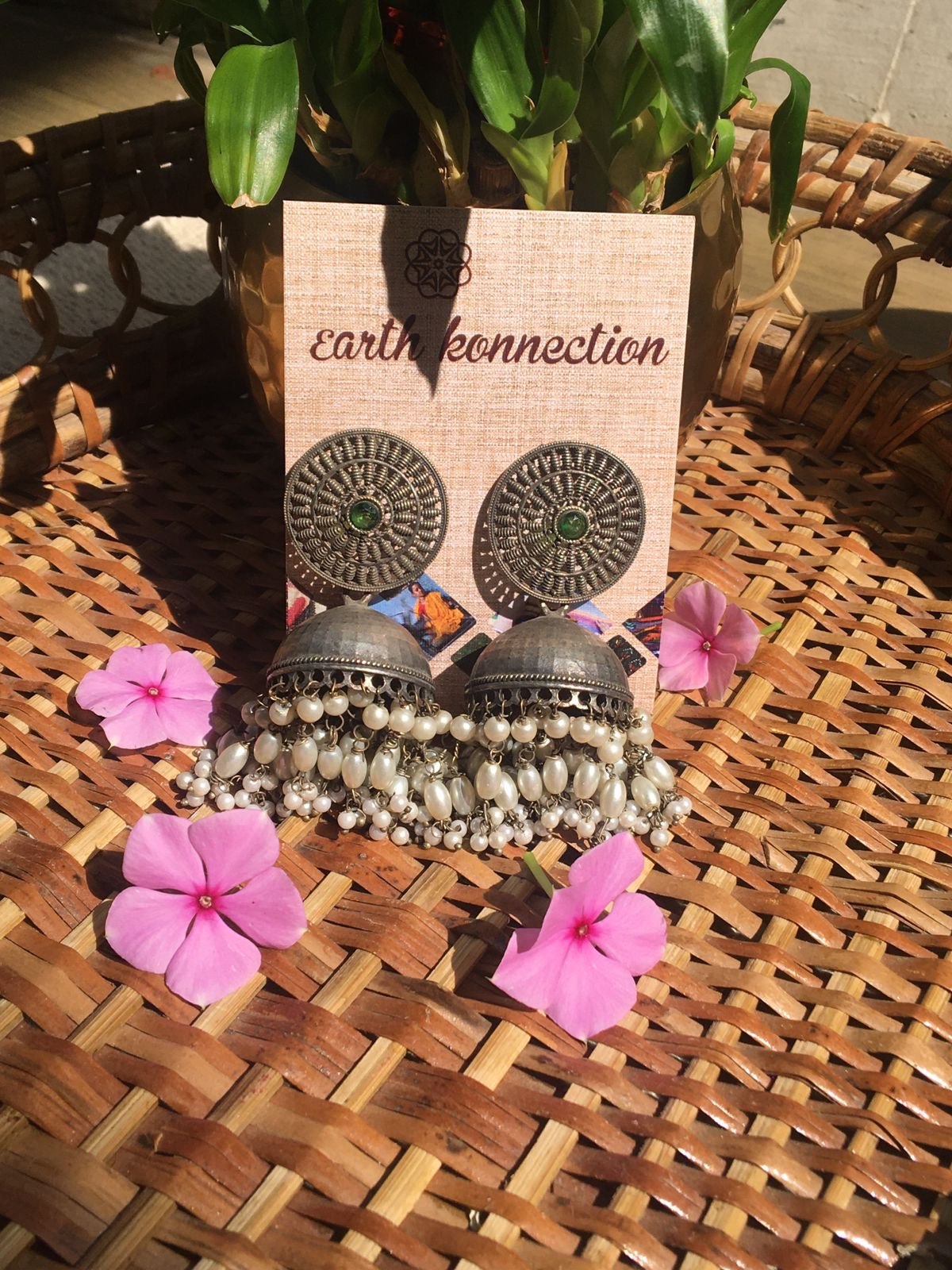 COSTUME JHUMKA EARNING