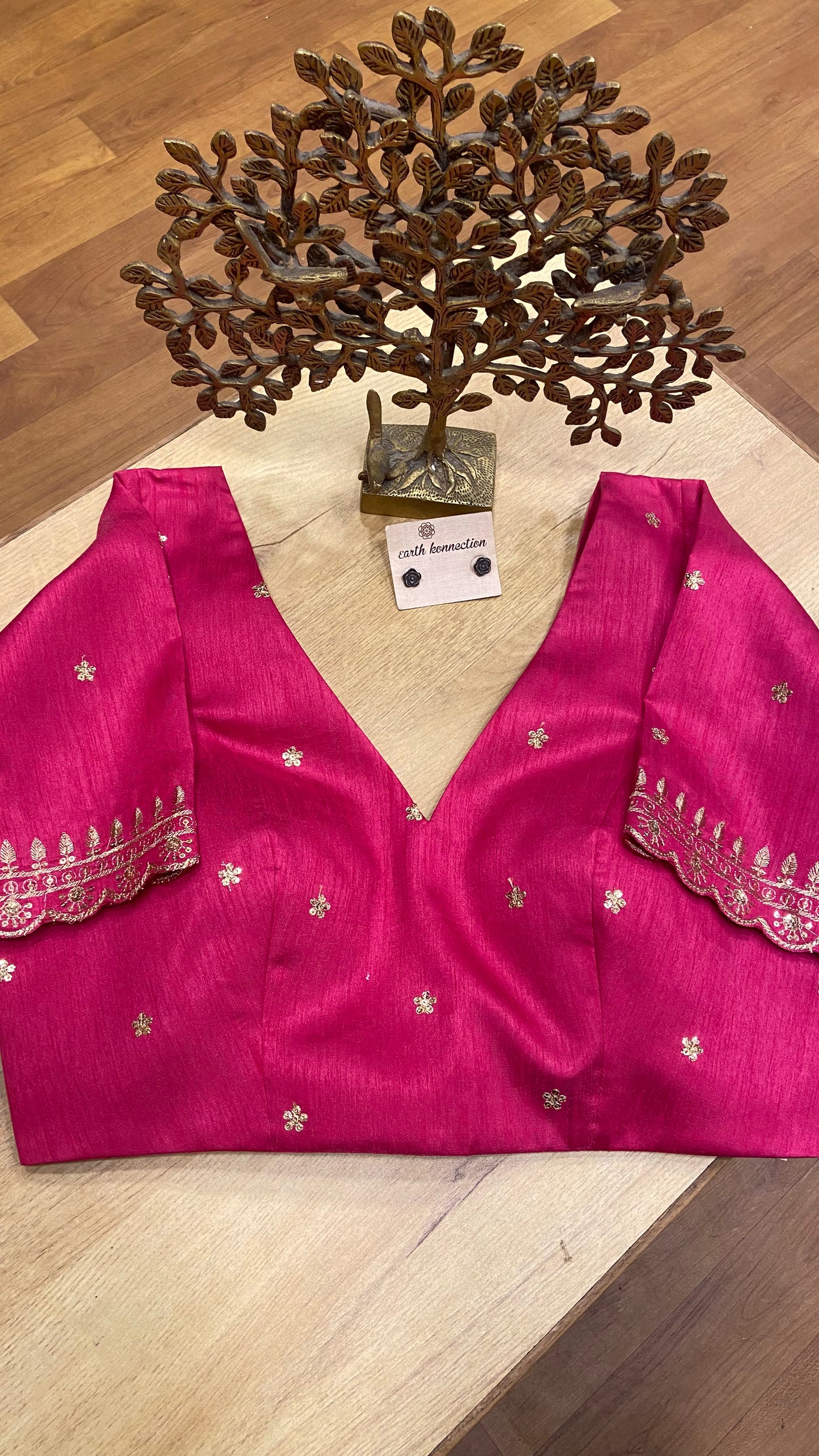 PRINCESS PADDED MATCHIN EMBROIDREY BLOUSE