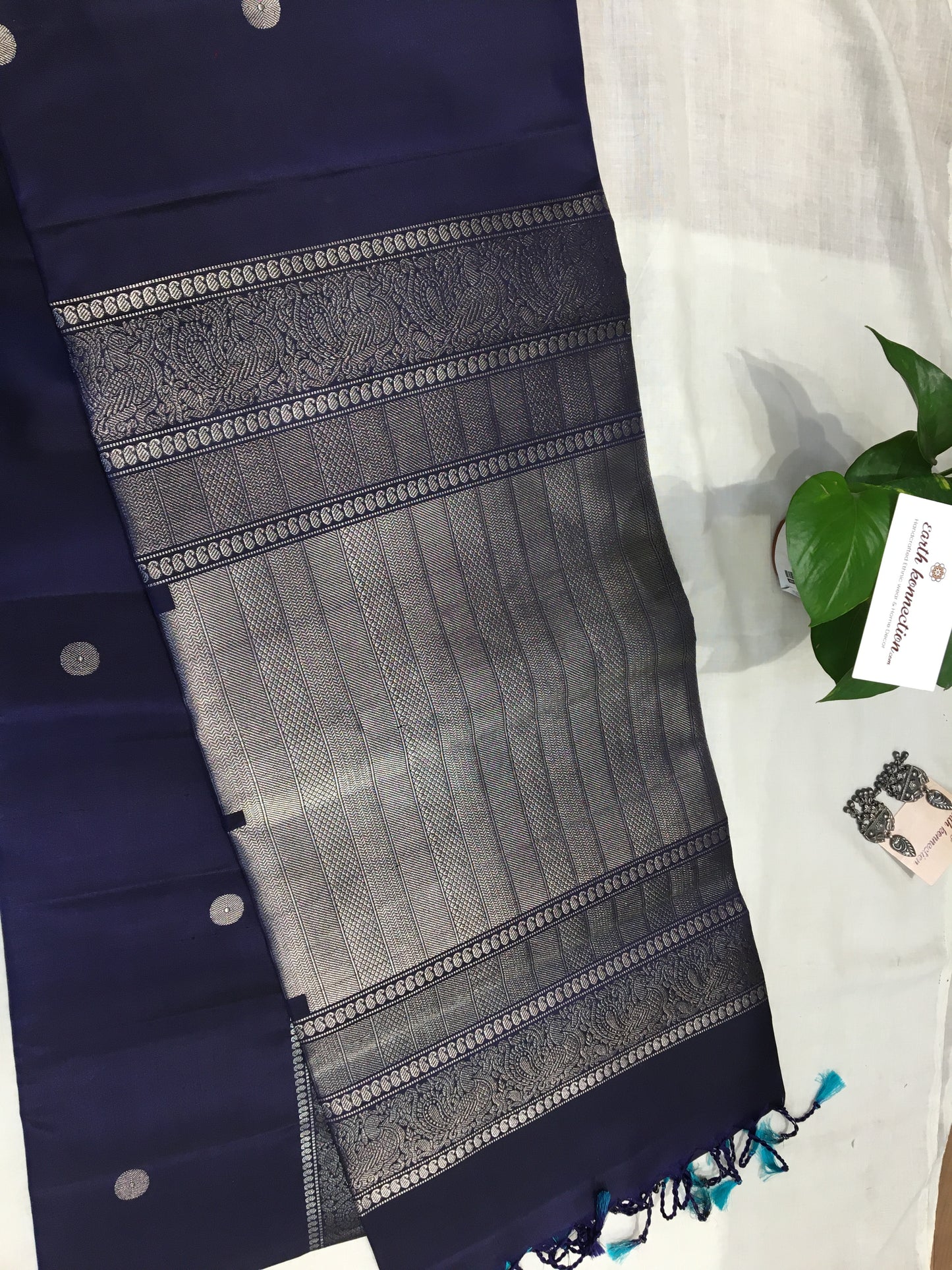 Pure Kanjivaram Butta Saree