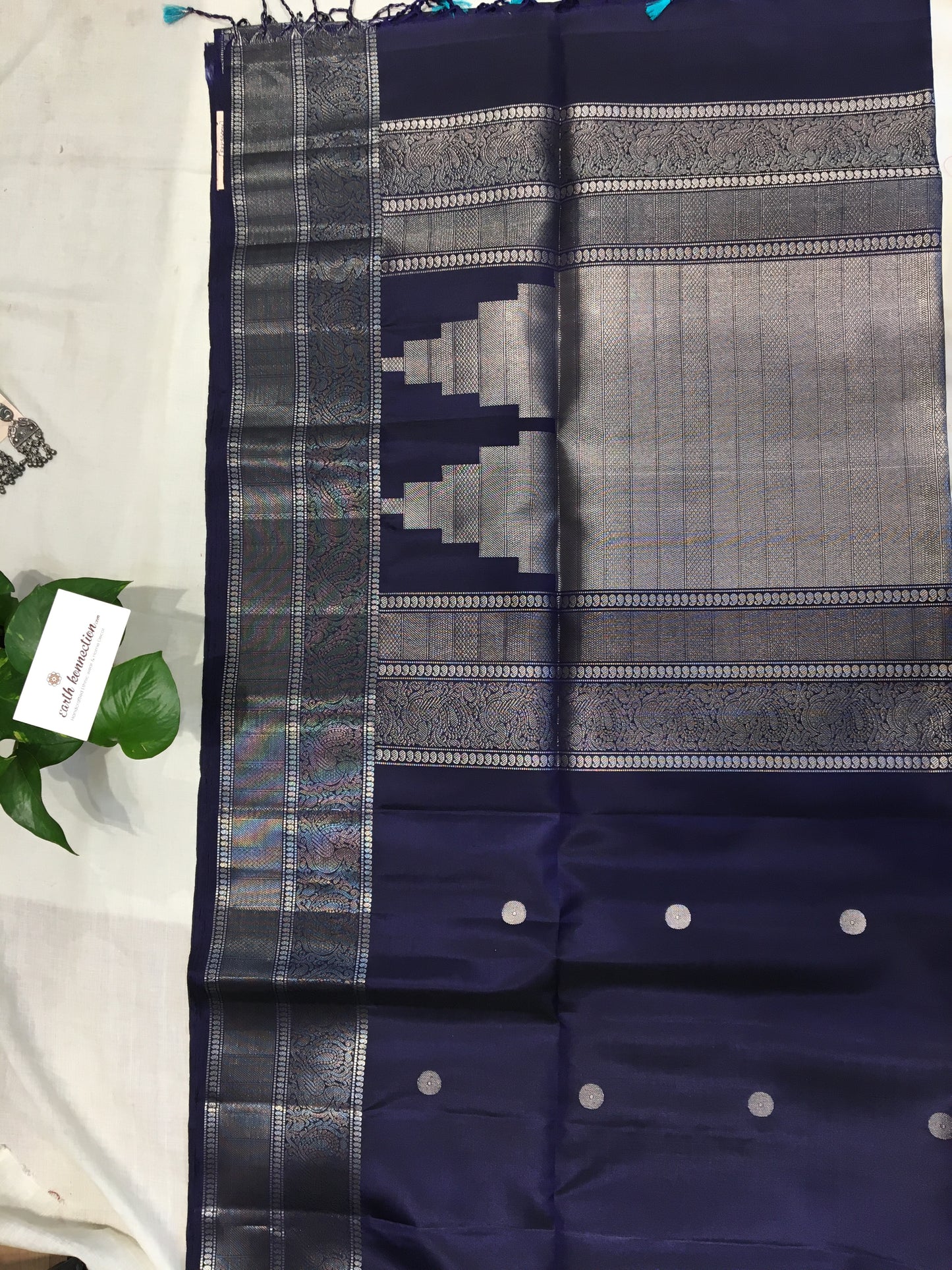 Pure Kanjivaram Butta Saree