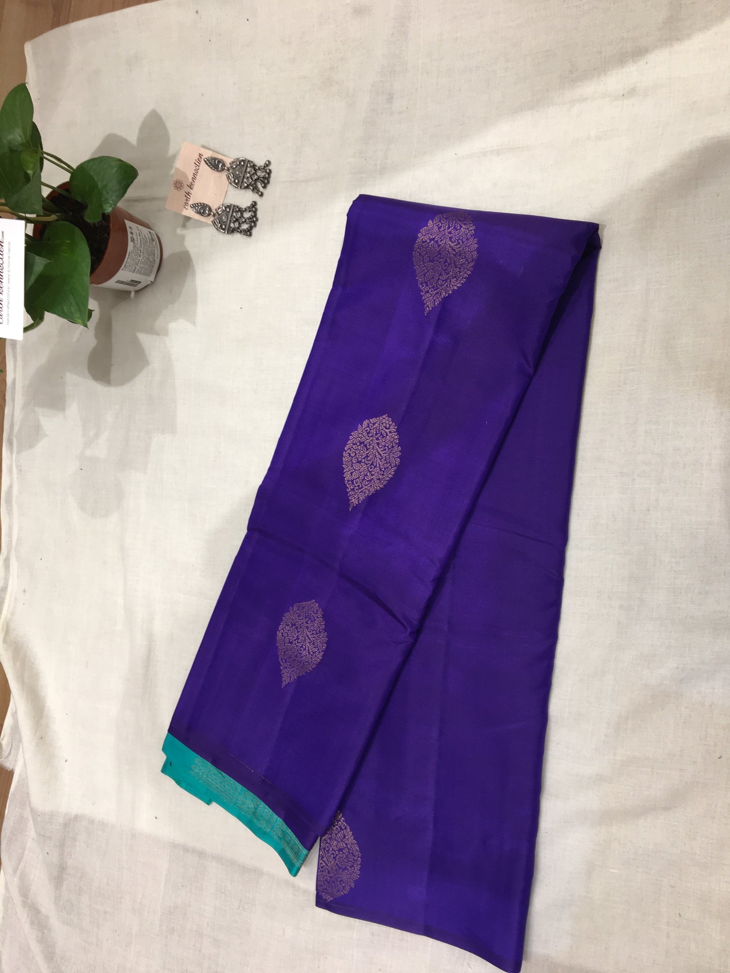 Pure Kanjivaram Fancy Body Silver Motifs