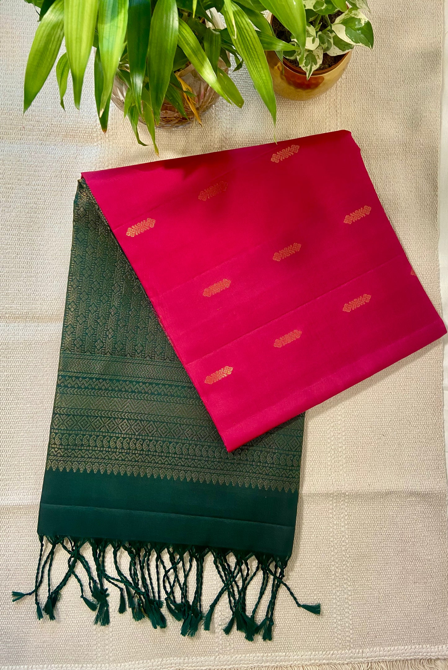 Pure kanjivaram silk butta saree