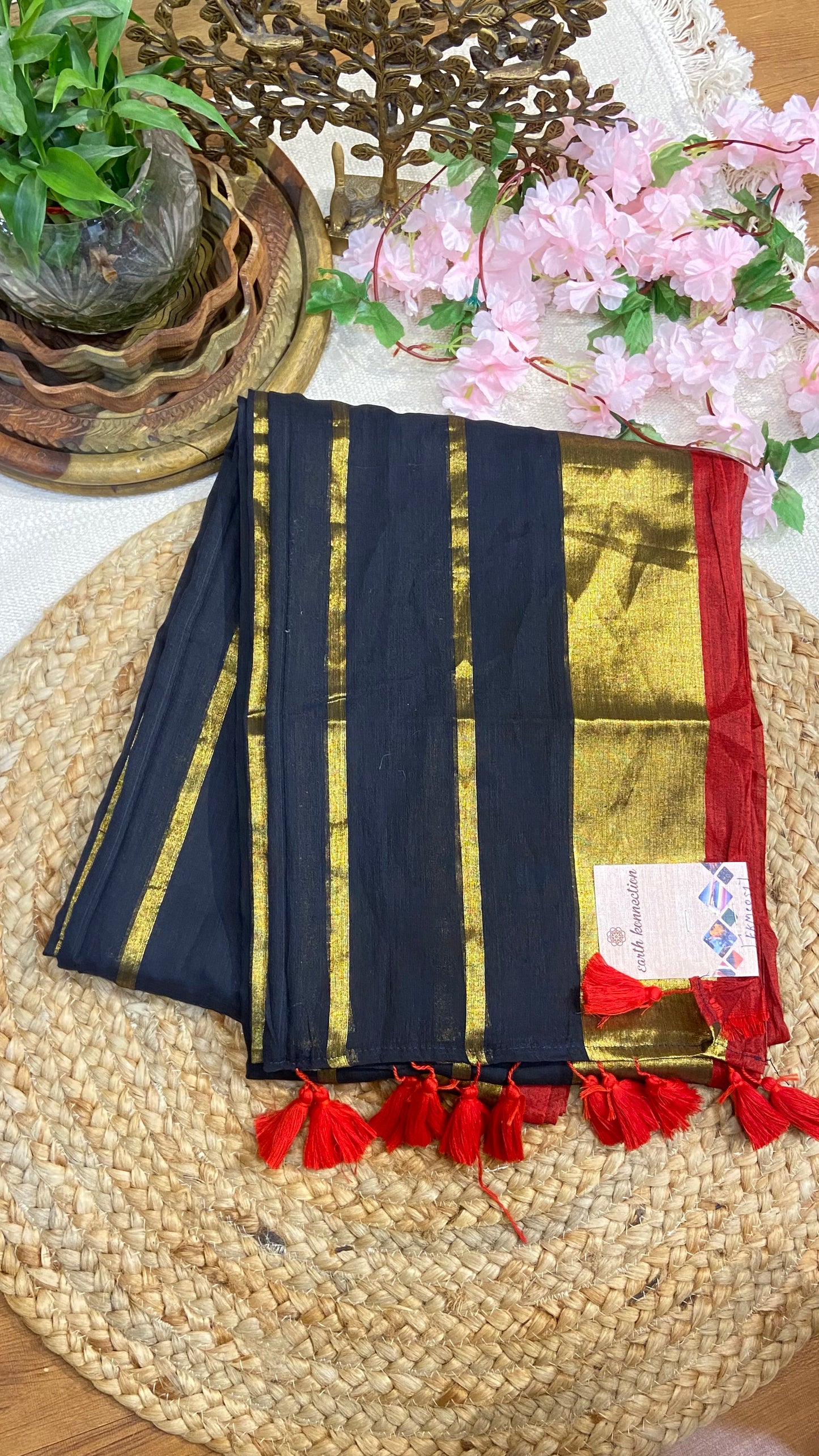 Mulmul Cotton saree