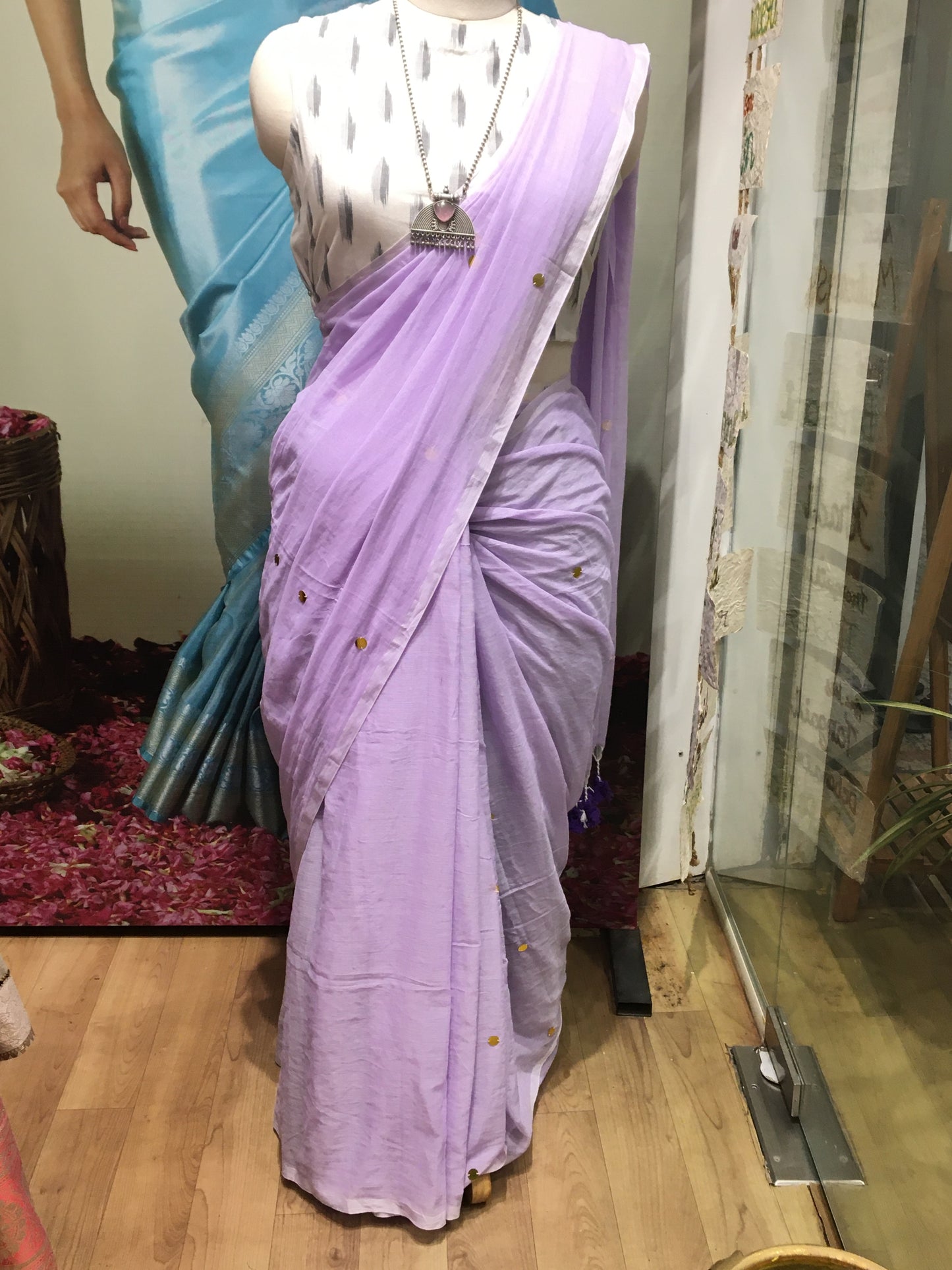 Mulmul Cotton saree