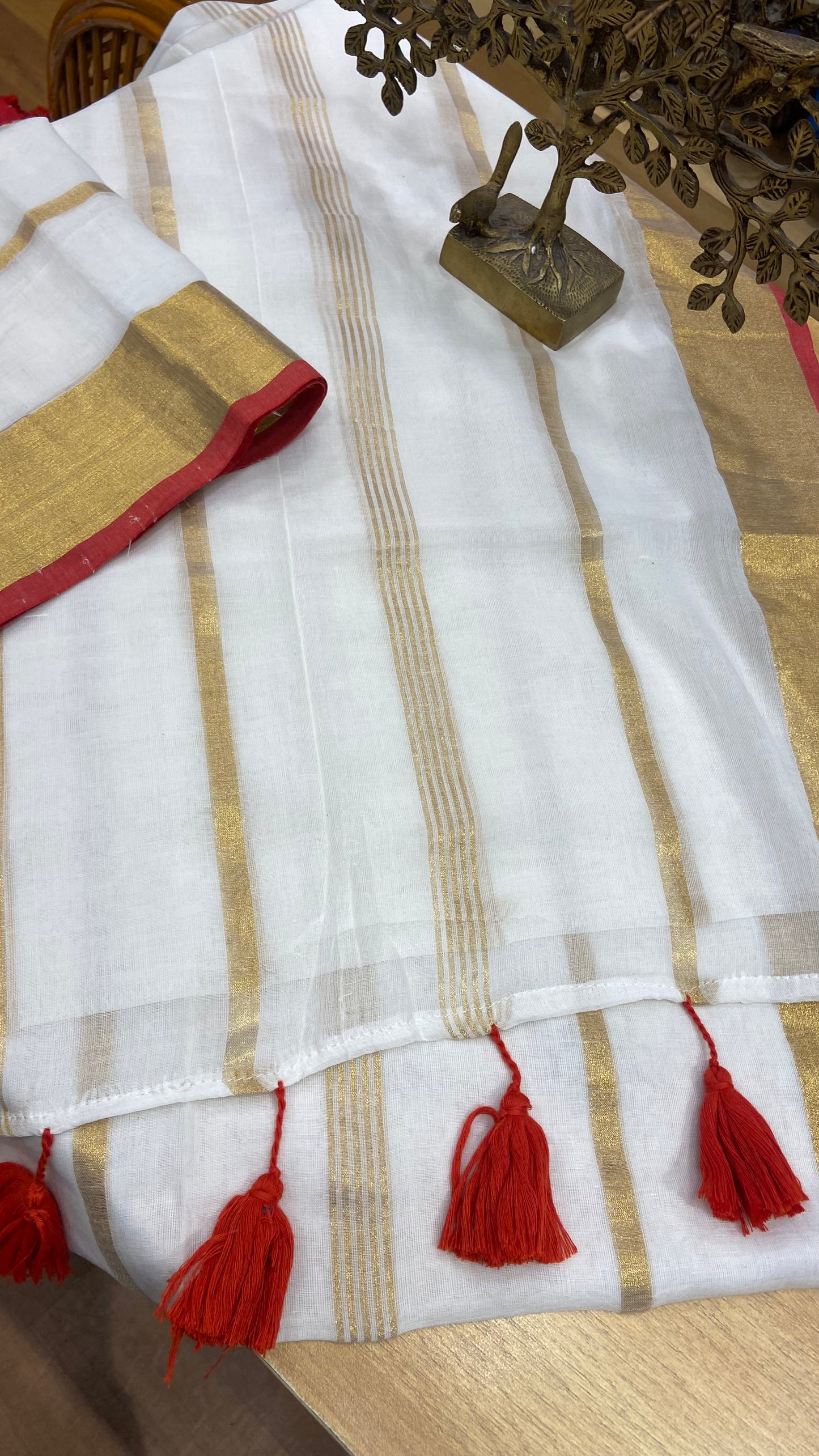 Mulmul Cotton saree