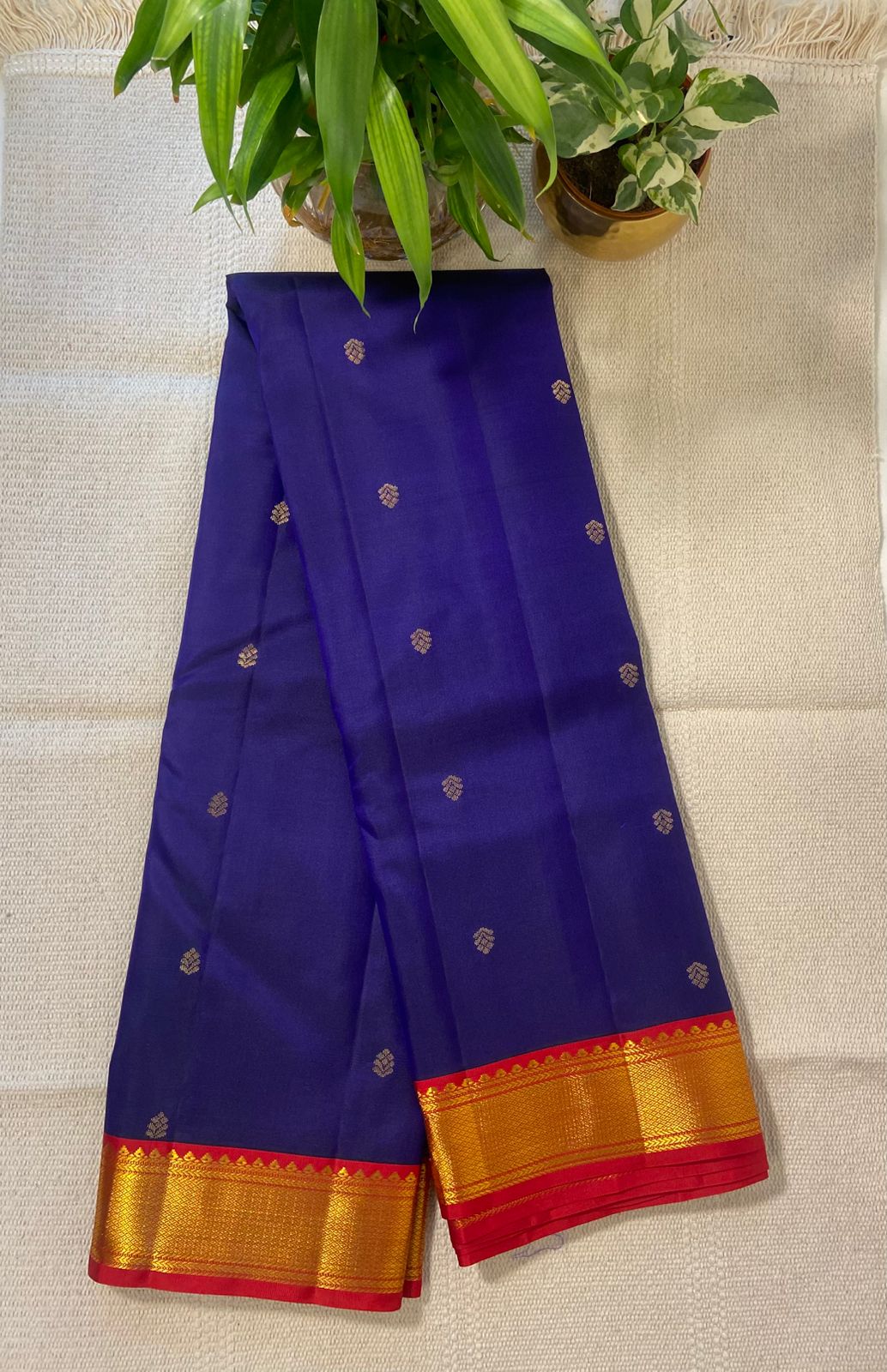 Pure Kanjivaram Silk Butta Saree