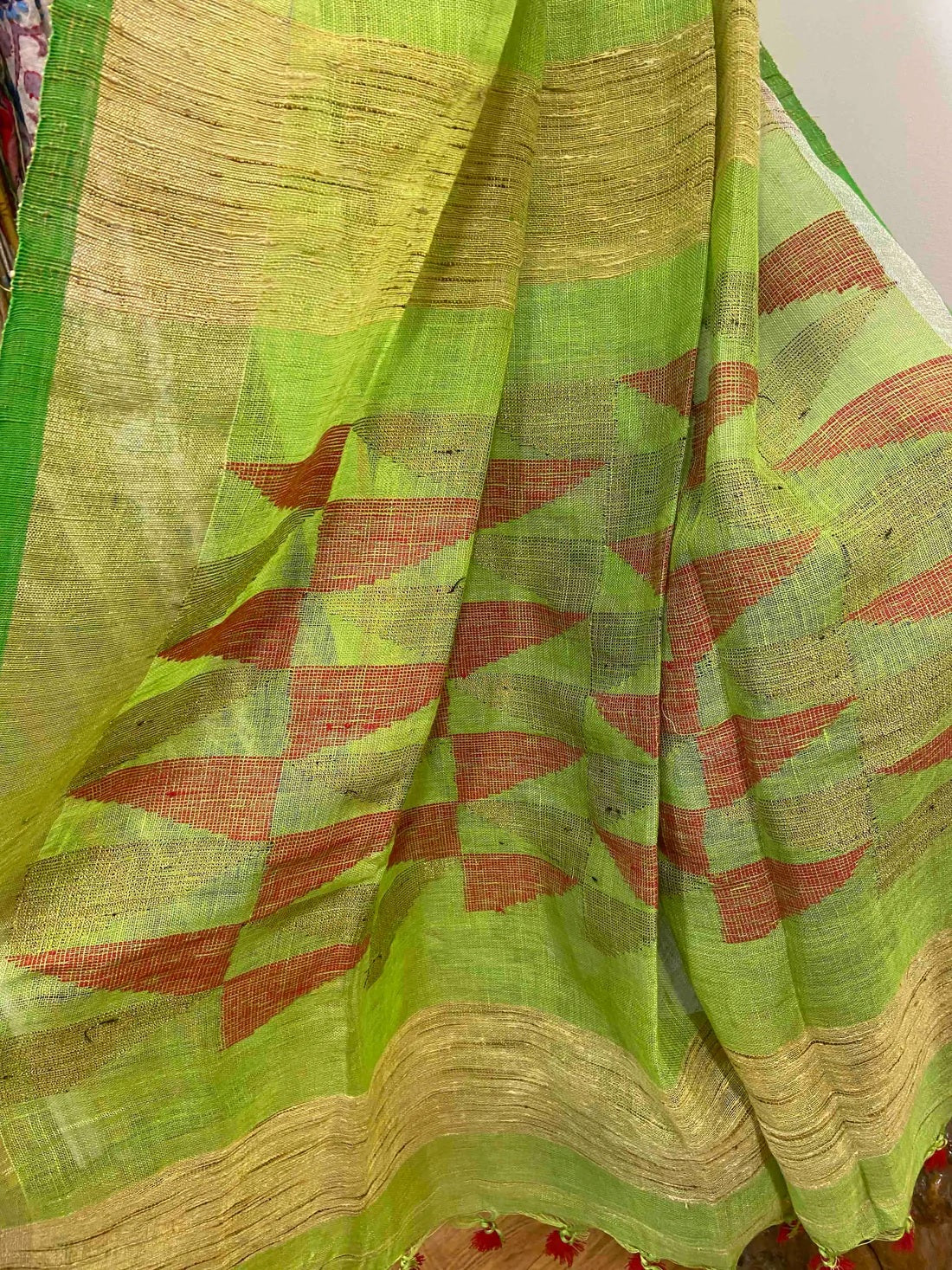 Parrot Green Jamdani Work Linen Saree