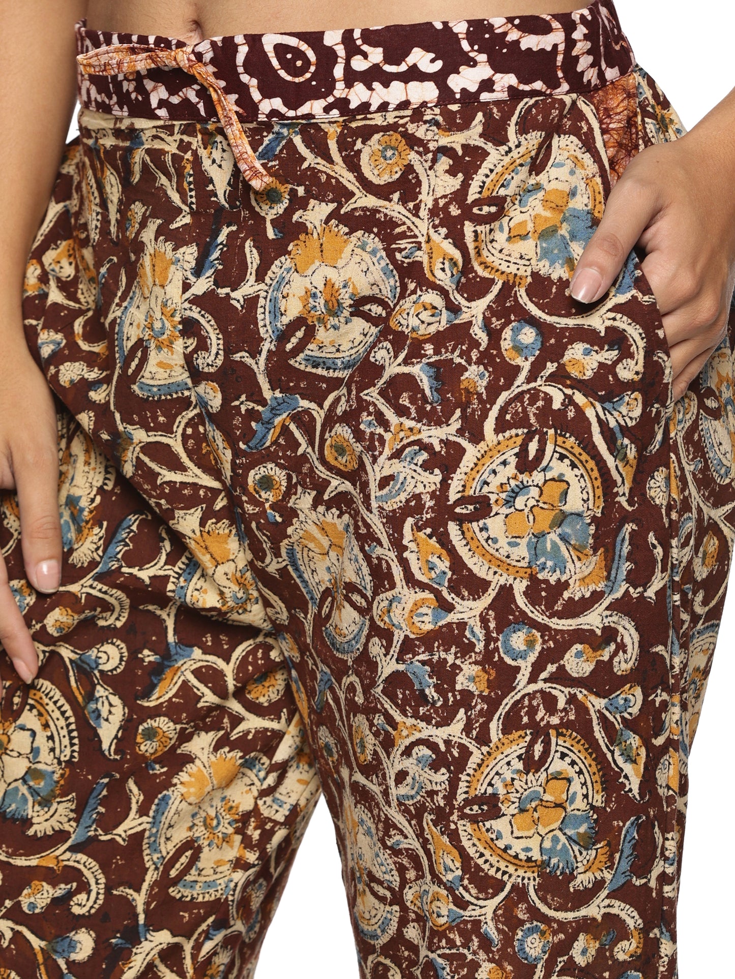 Striaght pant