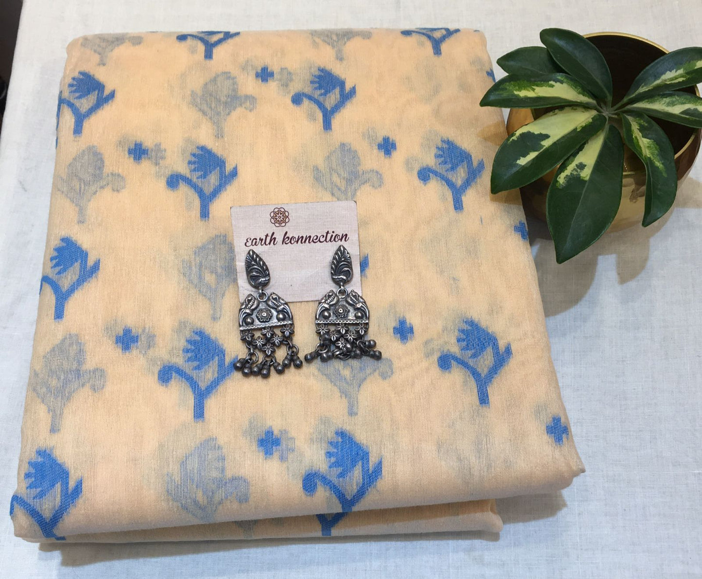Cotton jamdani saree