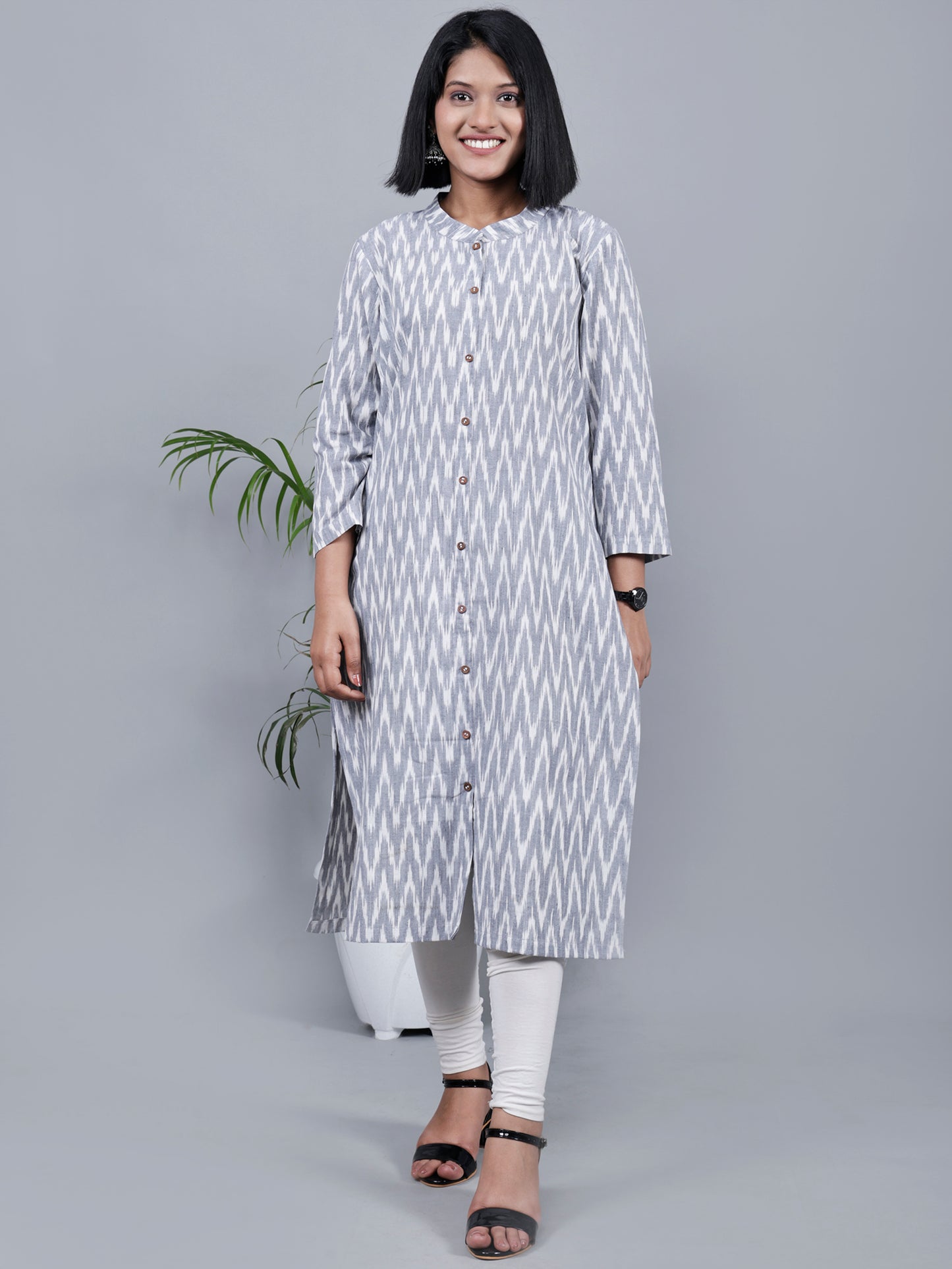 Grey & White Ikat kurta