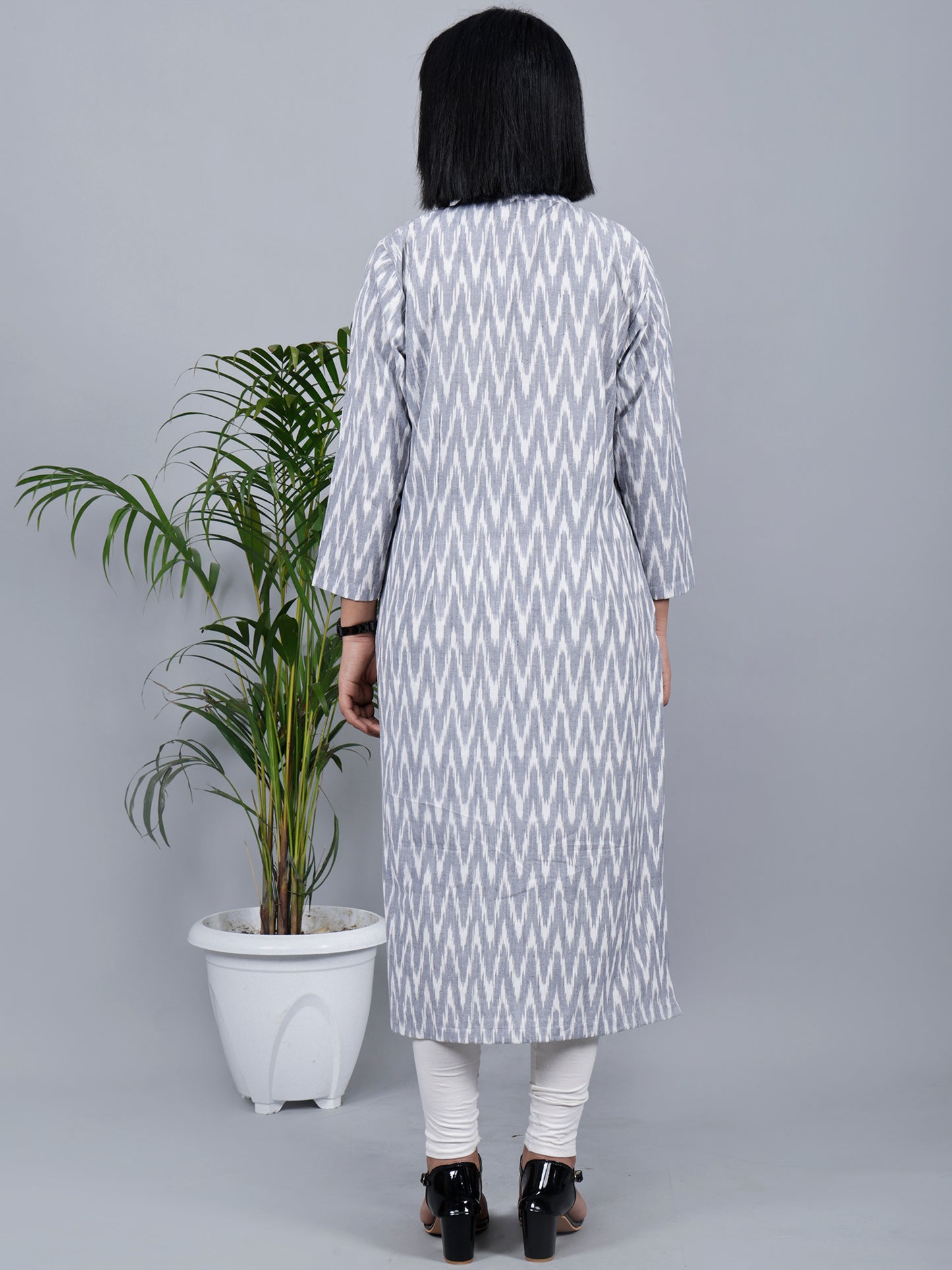 Grey & White Ikat kurta