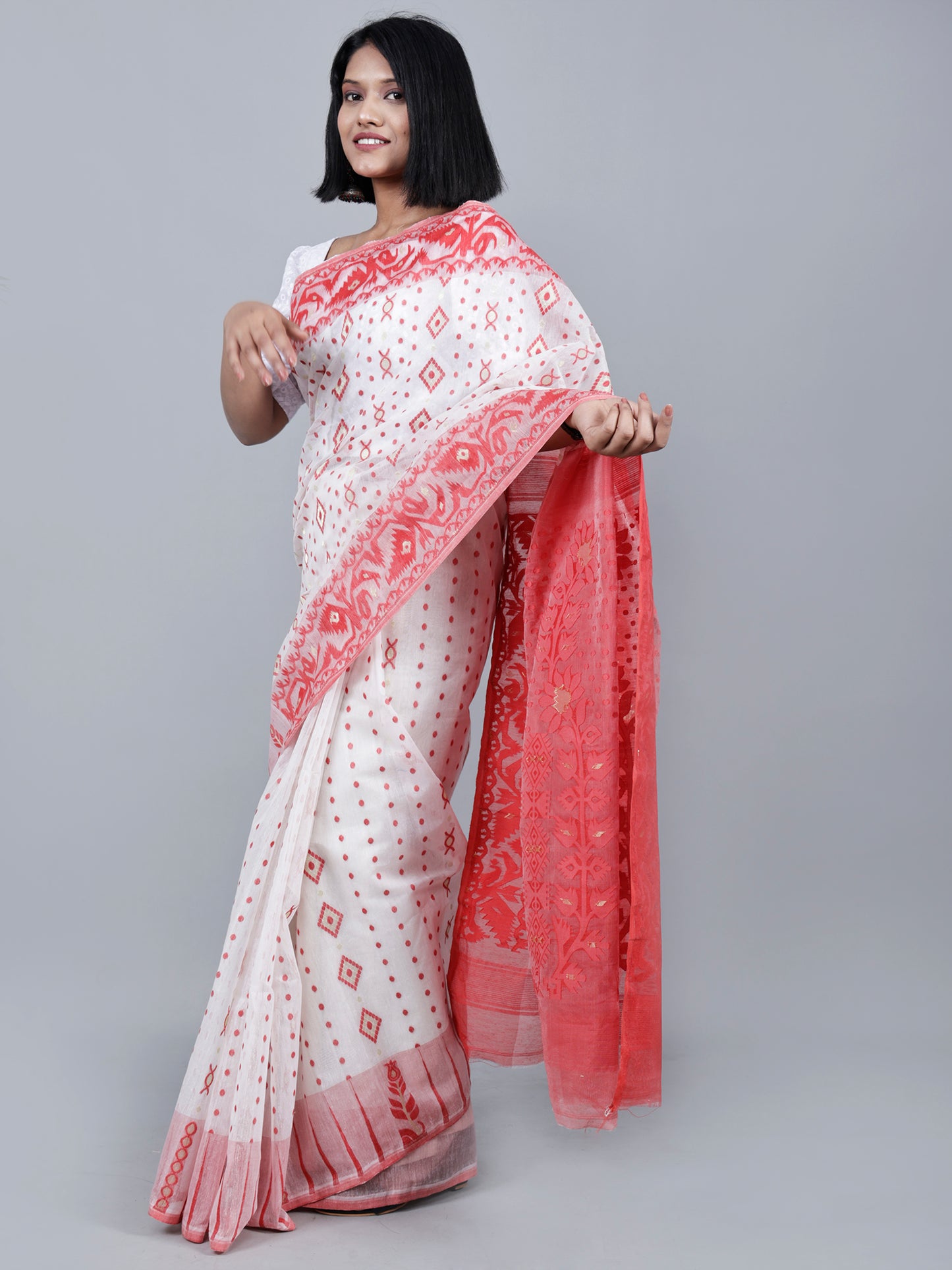 White And Red jamdani Saree