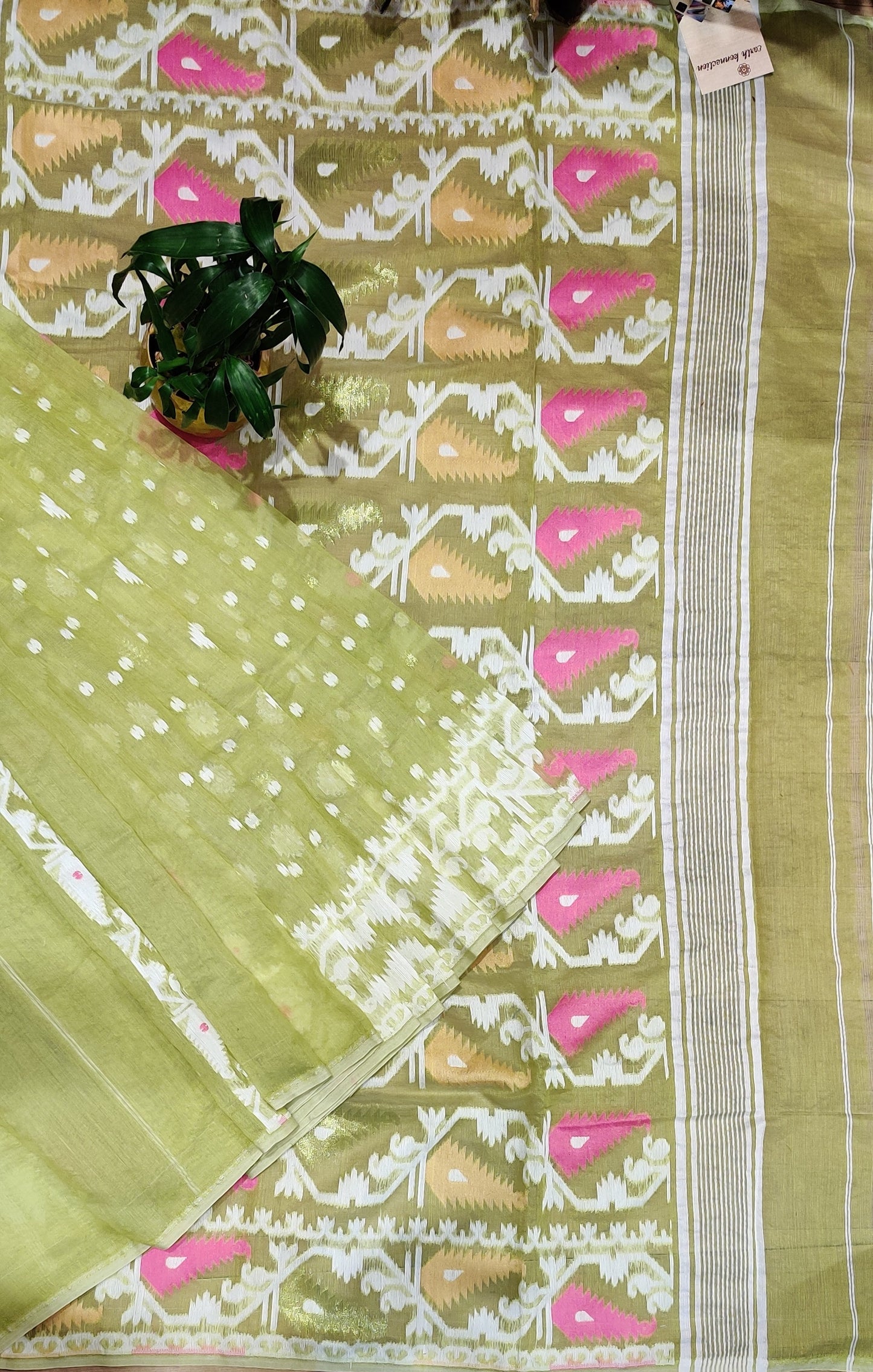 Soft Bengal cotton jamdani saree