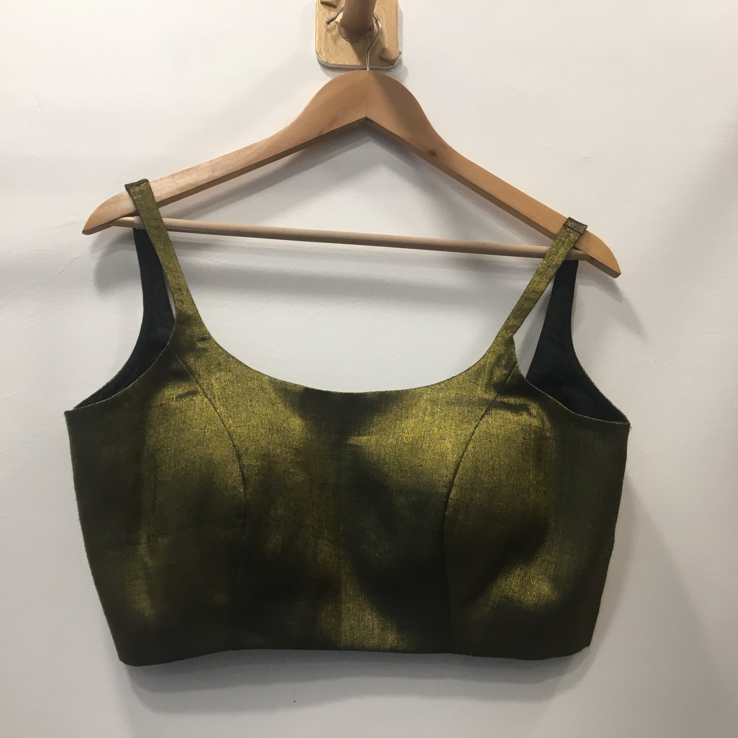 Tissue padded blouse