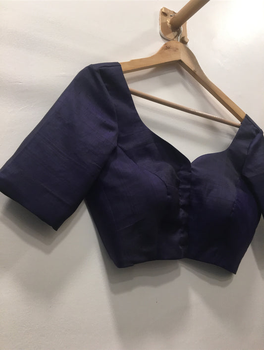 Princess cut blouse with padded