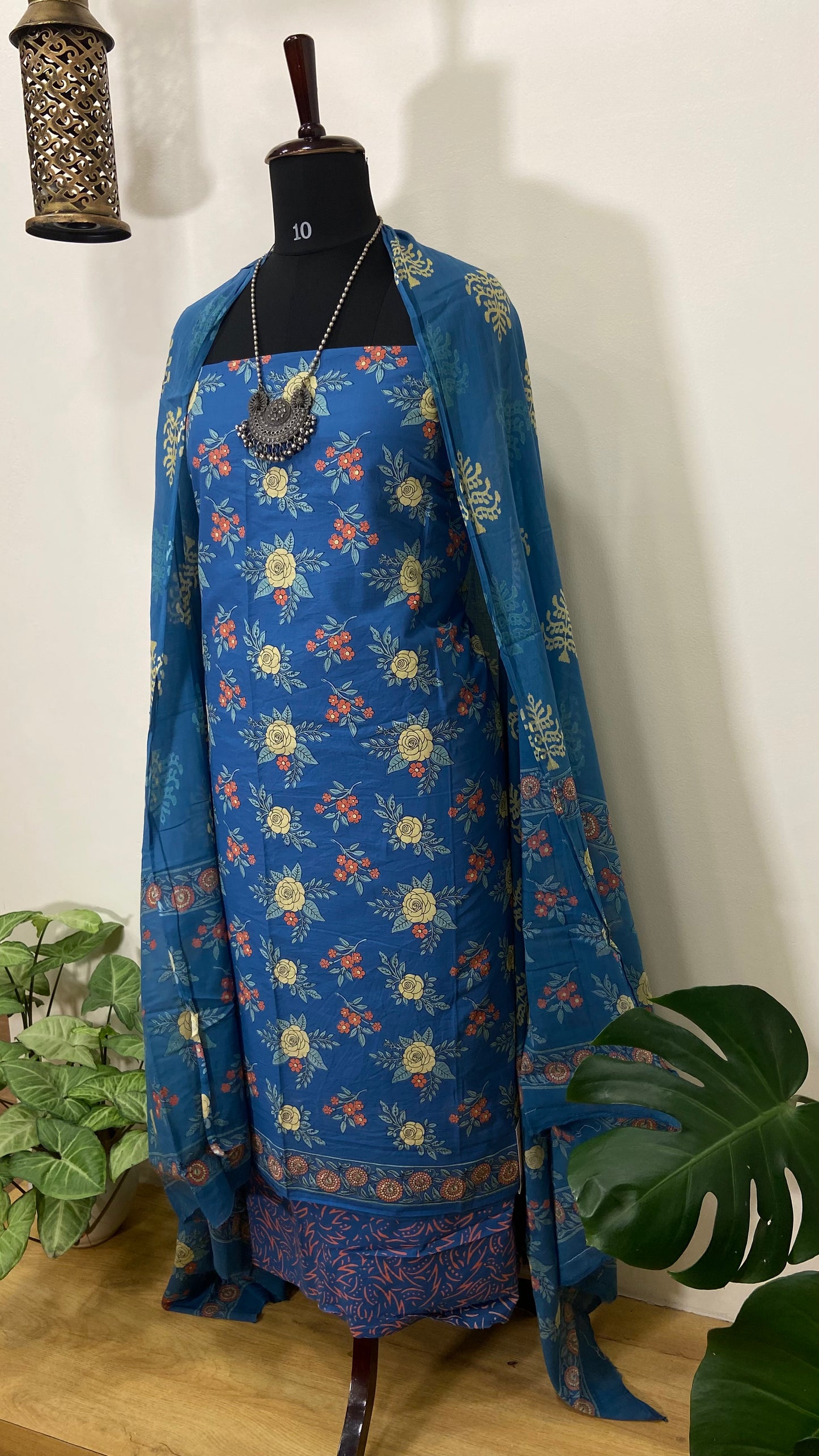 Cotton printed kurta suit