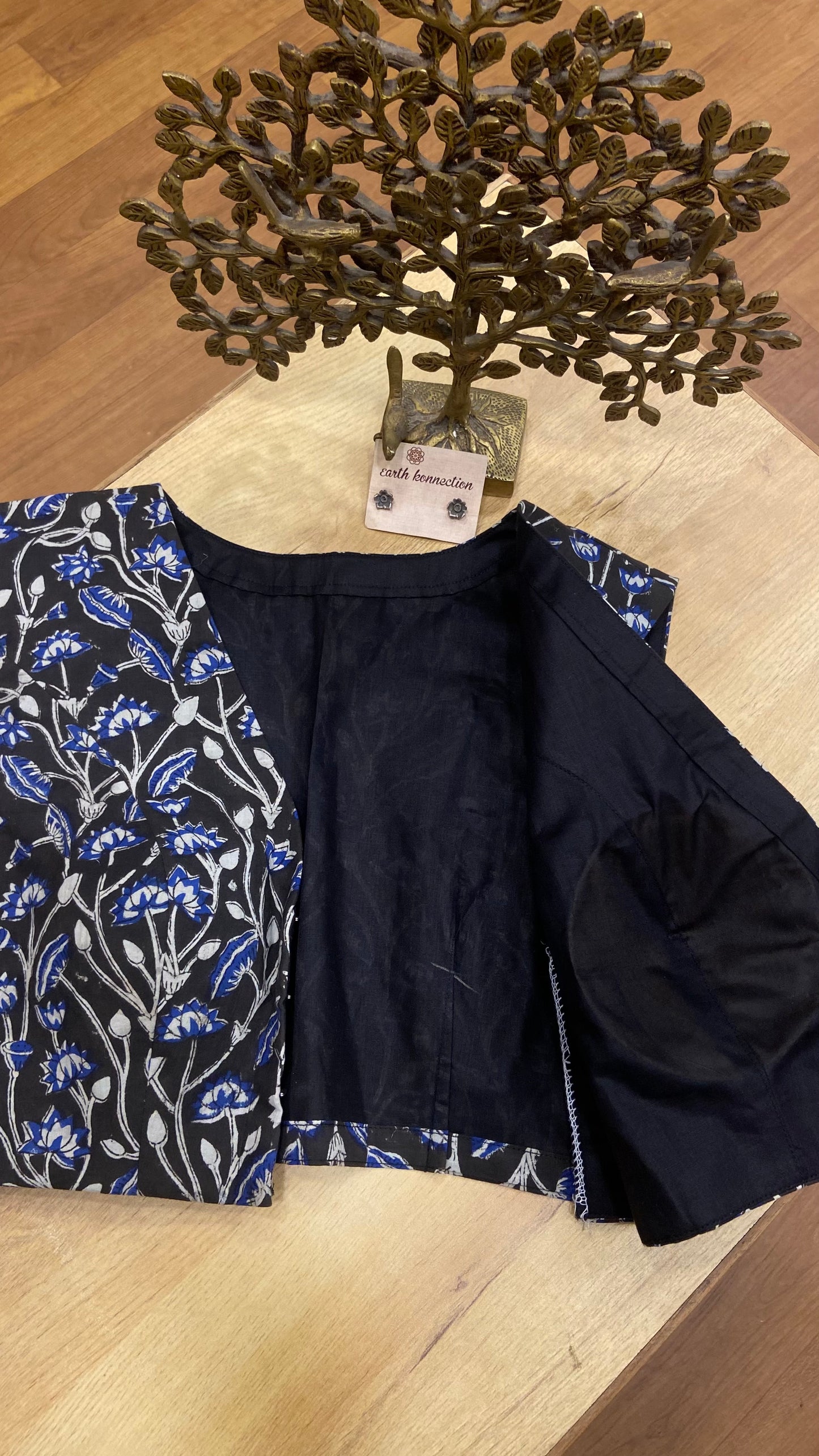 PRINCESS PADDED BLOUSE