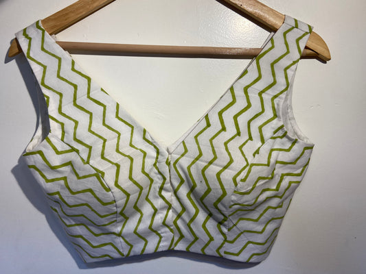 Princess cut  padded blouse