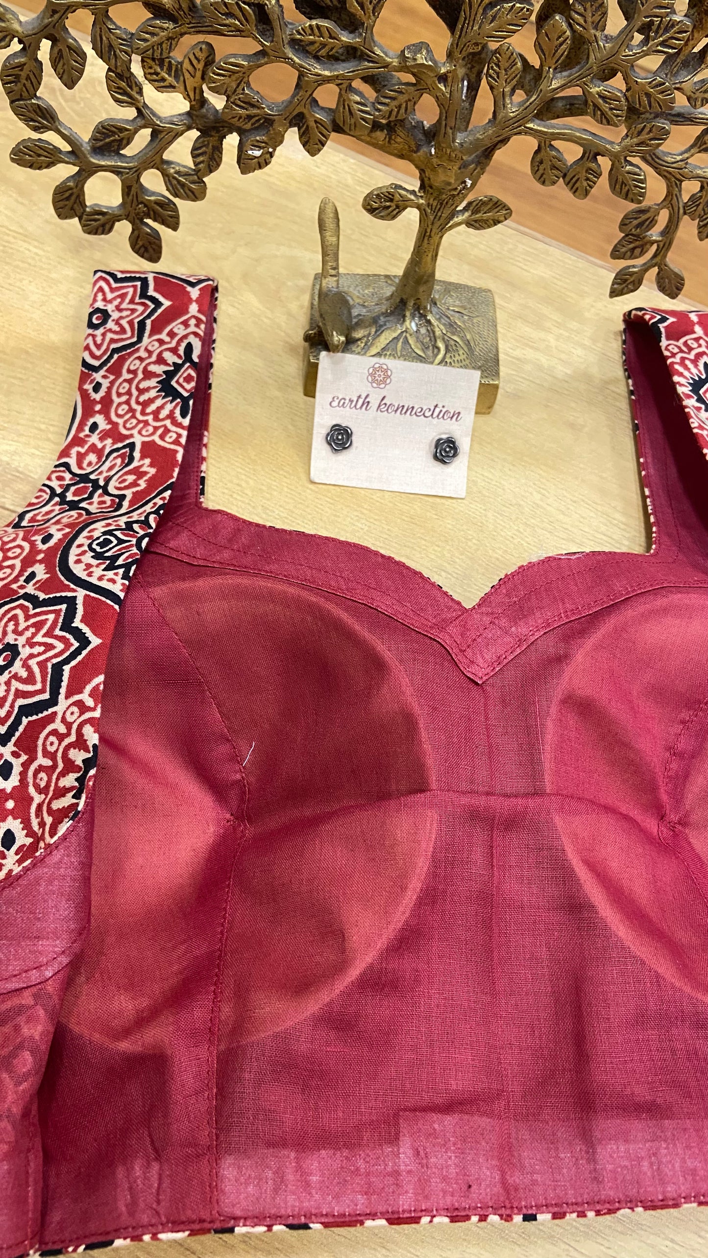 PRINCESS PADDED BLOUSE