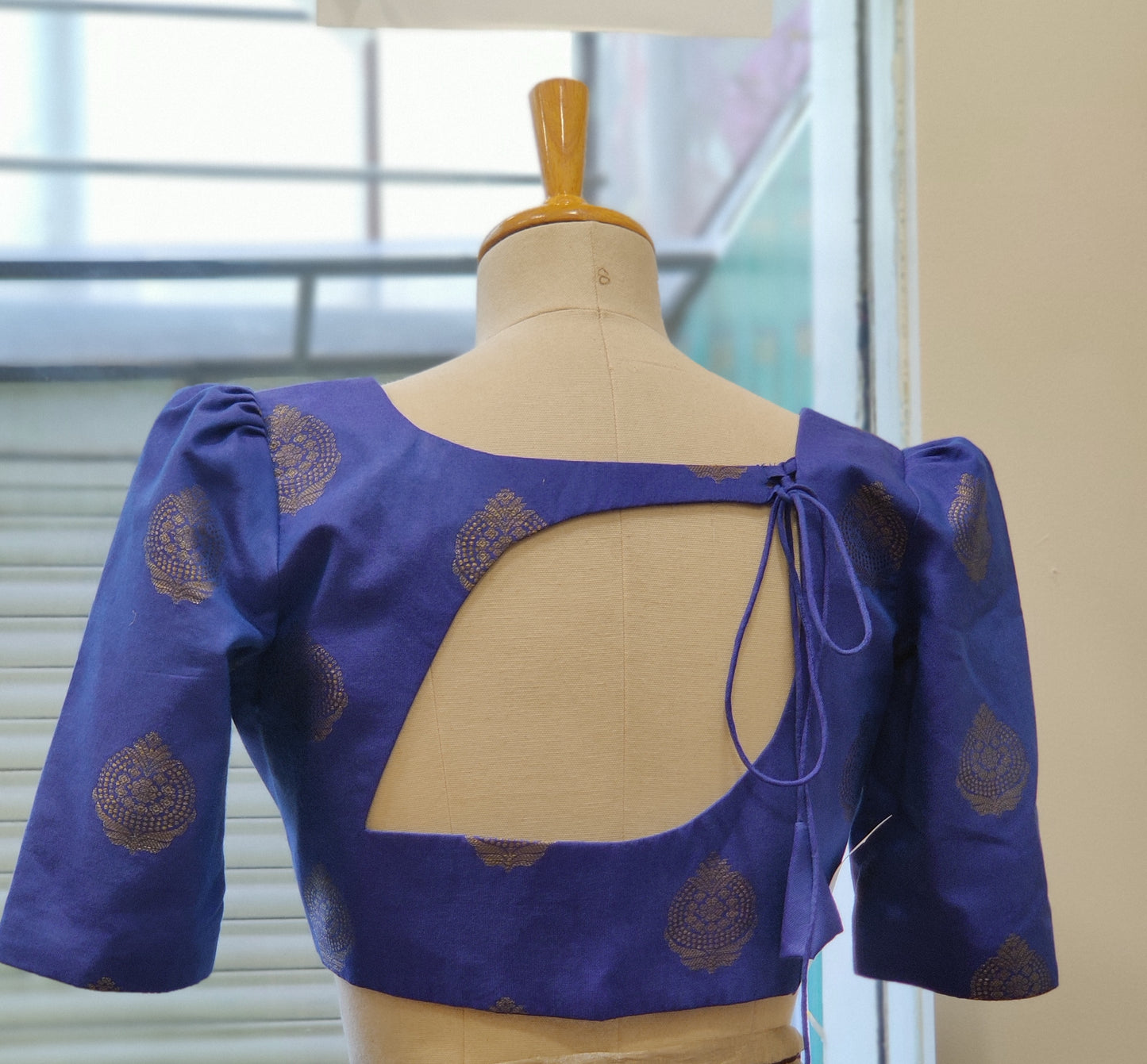PRINCESS PADDED BLOUSE