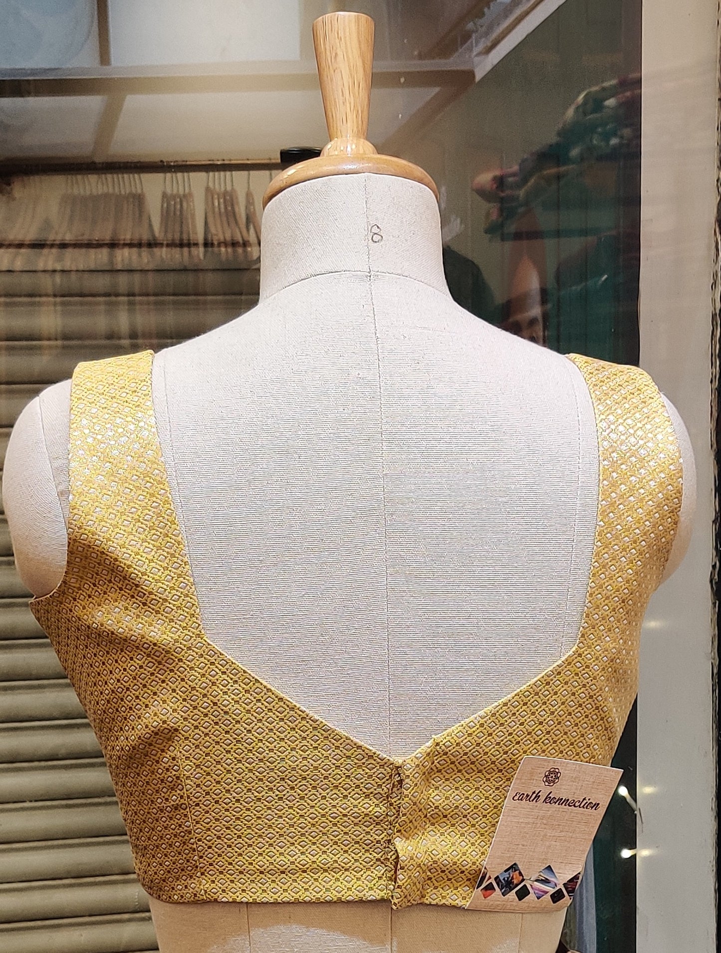 PRINCESS PADDED BLOUSE