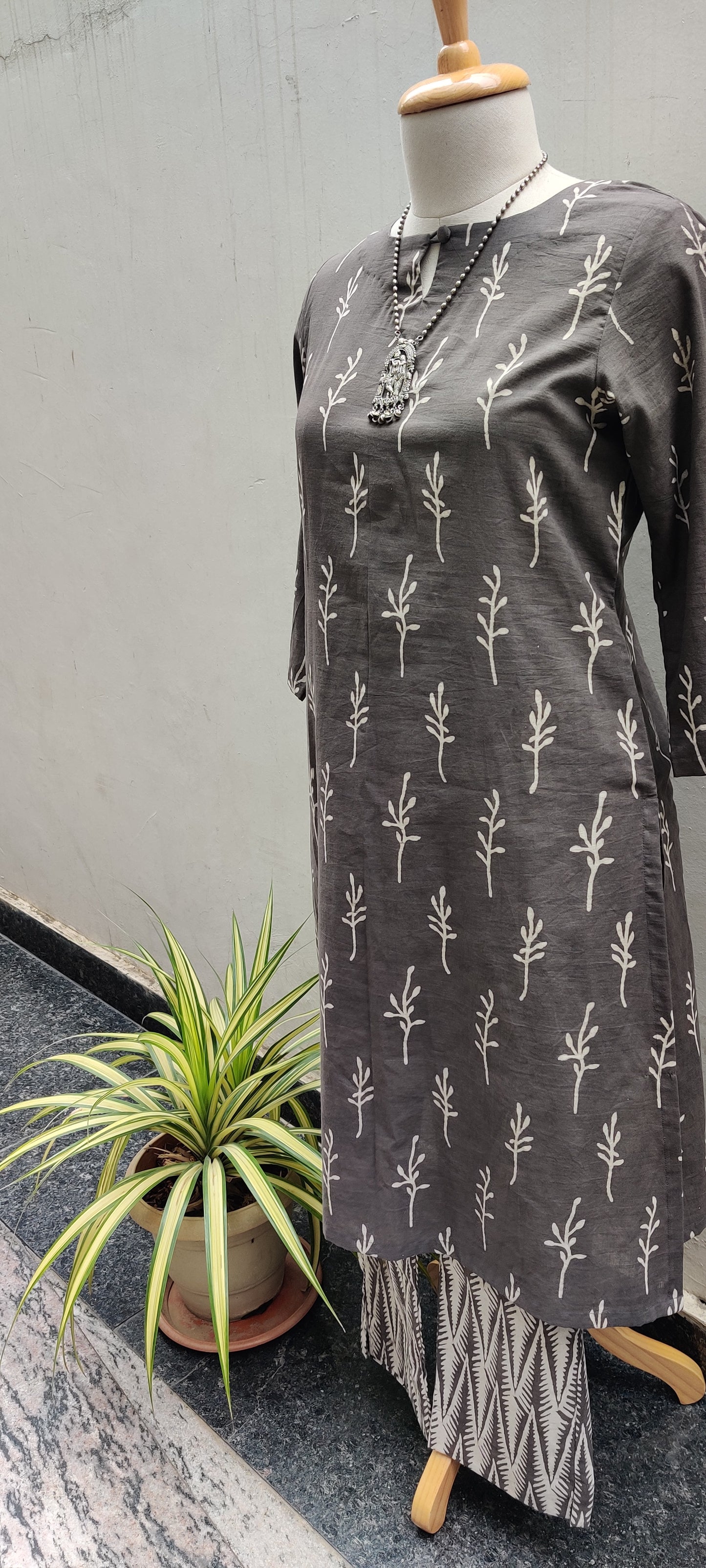 COTTON BLOCK PRINTED KURTA SET