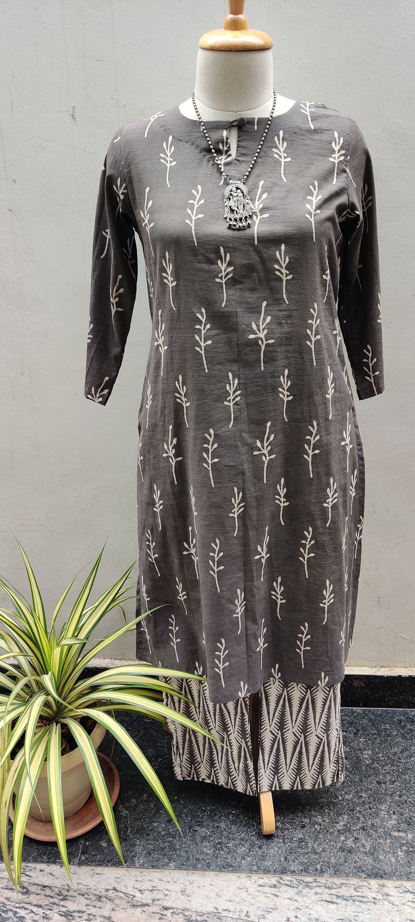 COTTON BLOCK PRINTED KURTA SET