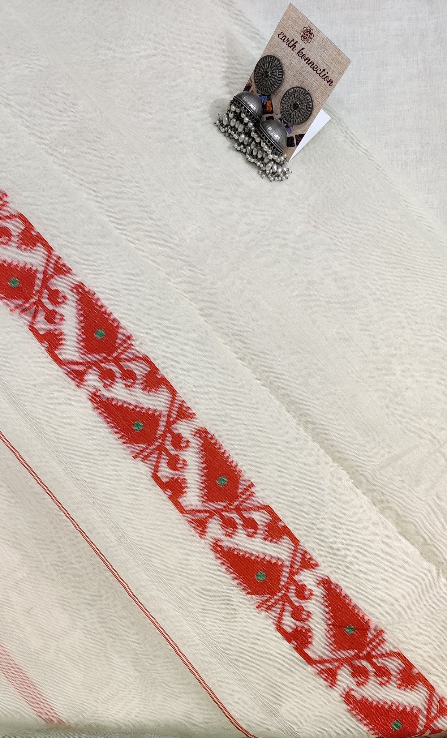 Soft Bengal cotton Jamdani saree