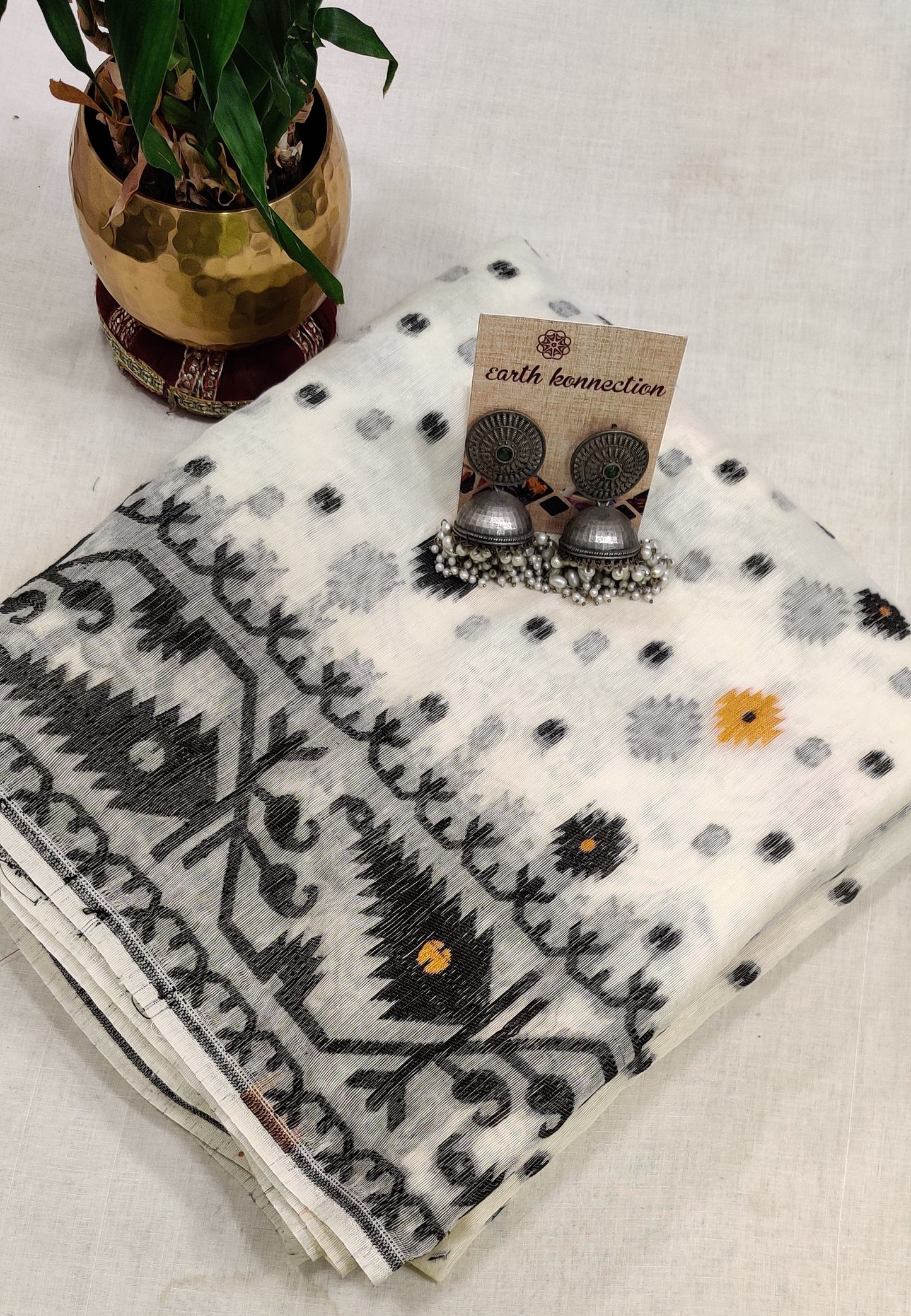 Soft Bengal cotton Jamdani saree
