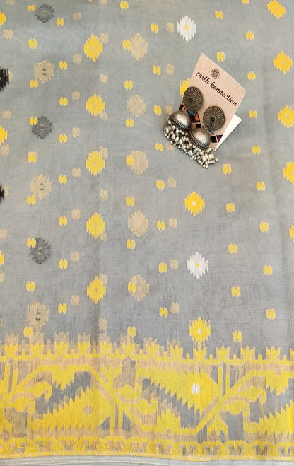 Soft Bengal cotton Jamdani saree
