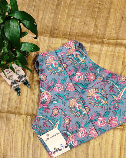 HALTER NECK PADDED BLOUSE