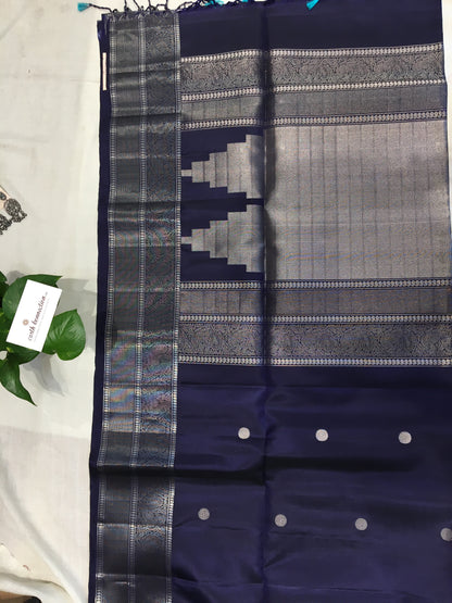 Pure Kanjivaram Butta Saree