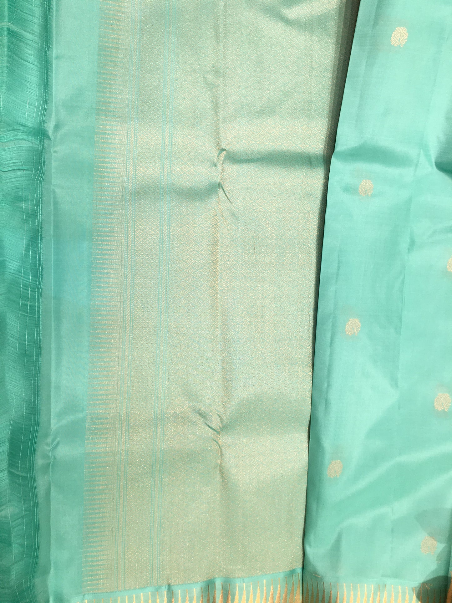 Pure Kanjivaram Temple Border Butta Fancy Saree