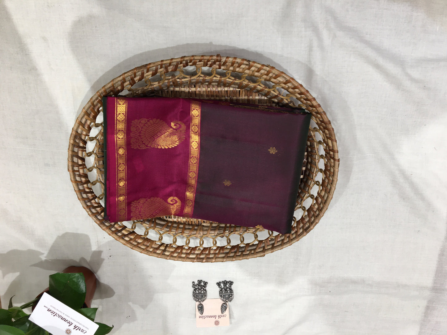 Pure Kanjivaram Oost Butta saree