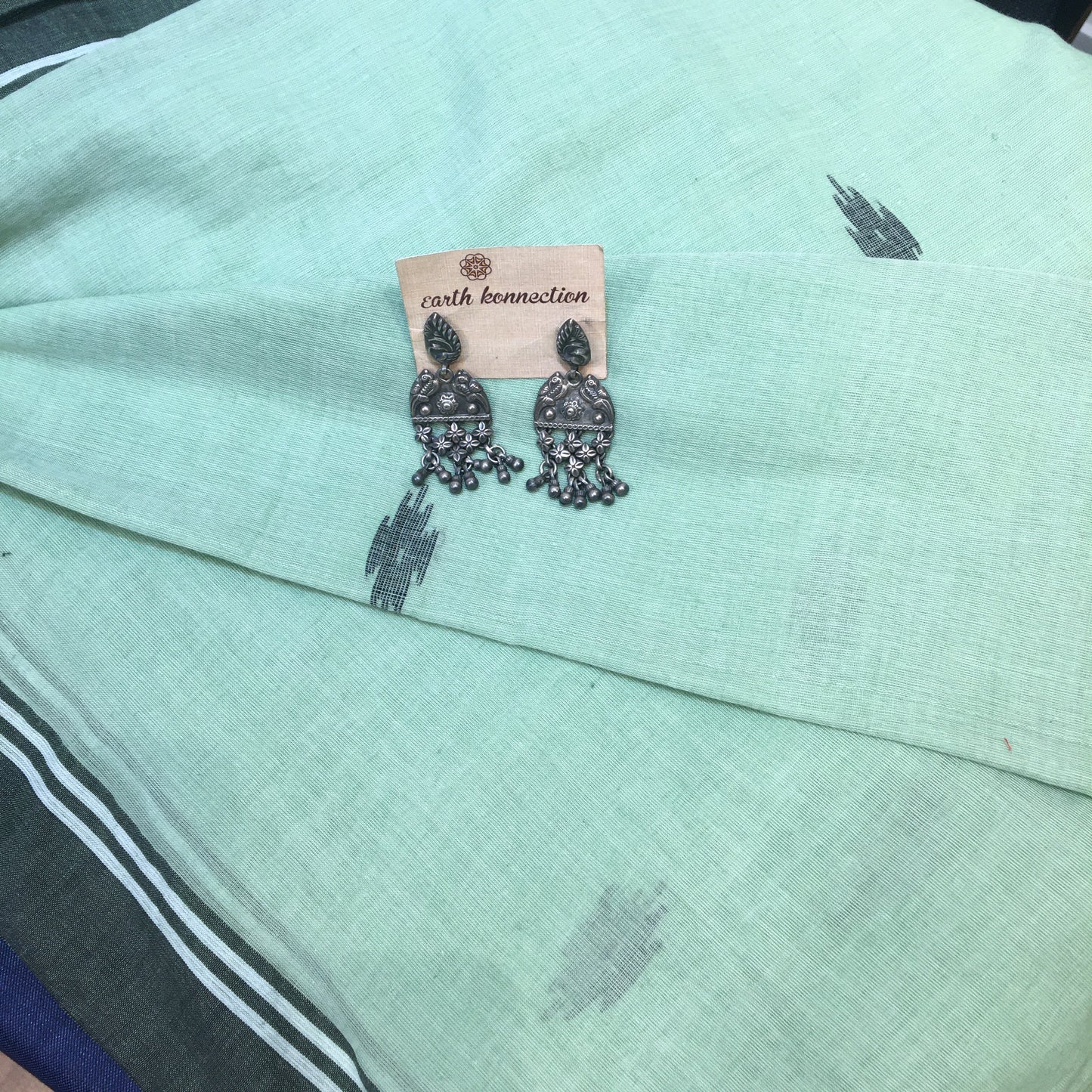 Khadi cotton jamdani saree