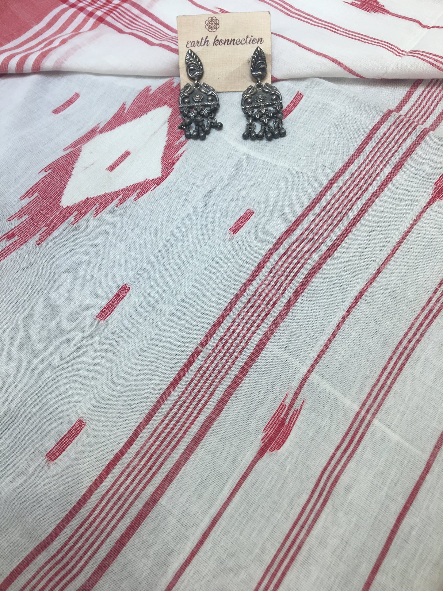 Khadi cotton jamdani saree
