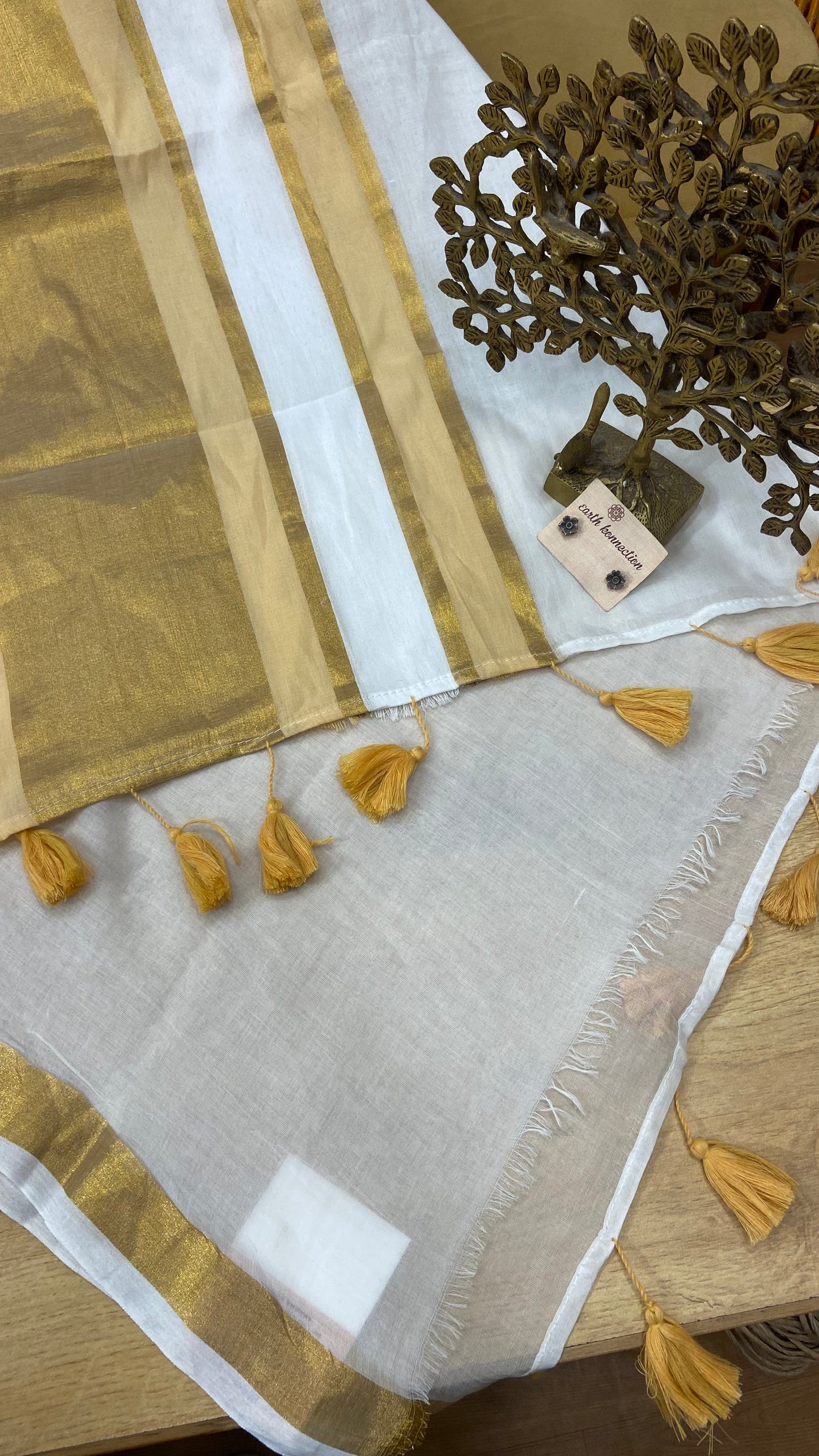 Mulmul Cotton saree