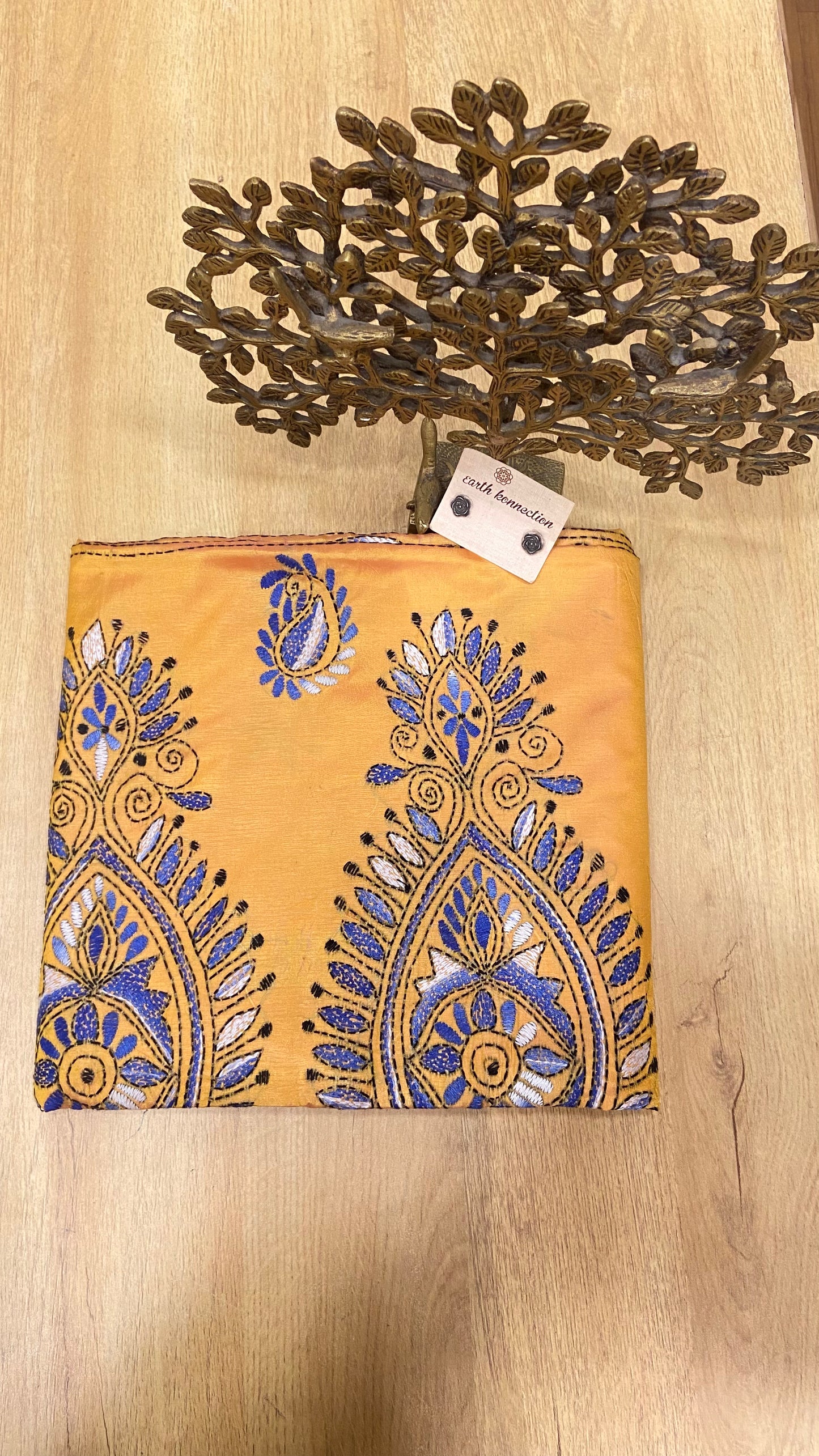 Hand embroidery kantha saree