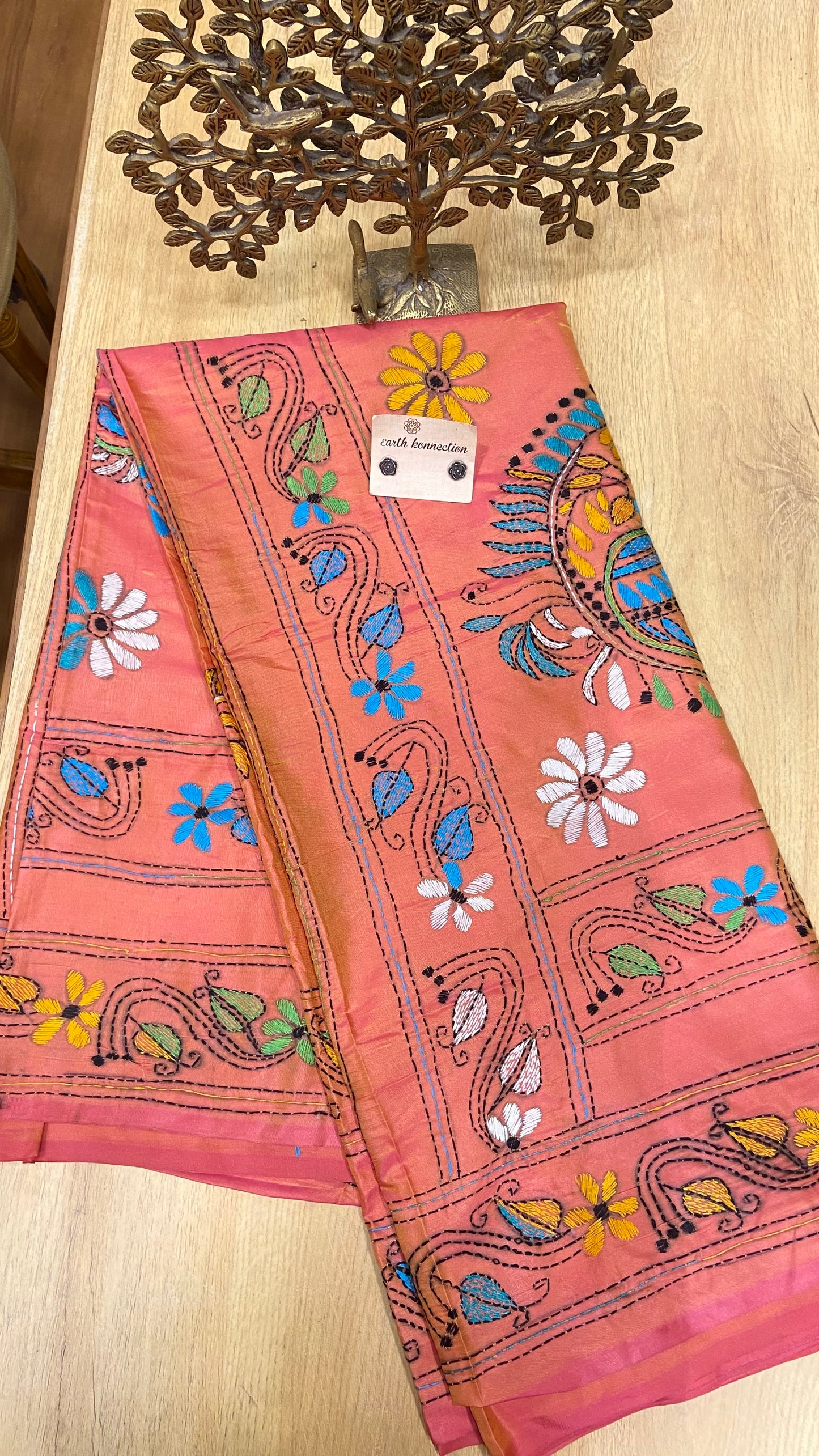 Hand Embroidery kantha saree