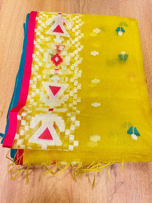 Muslin jamdani saree