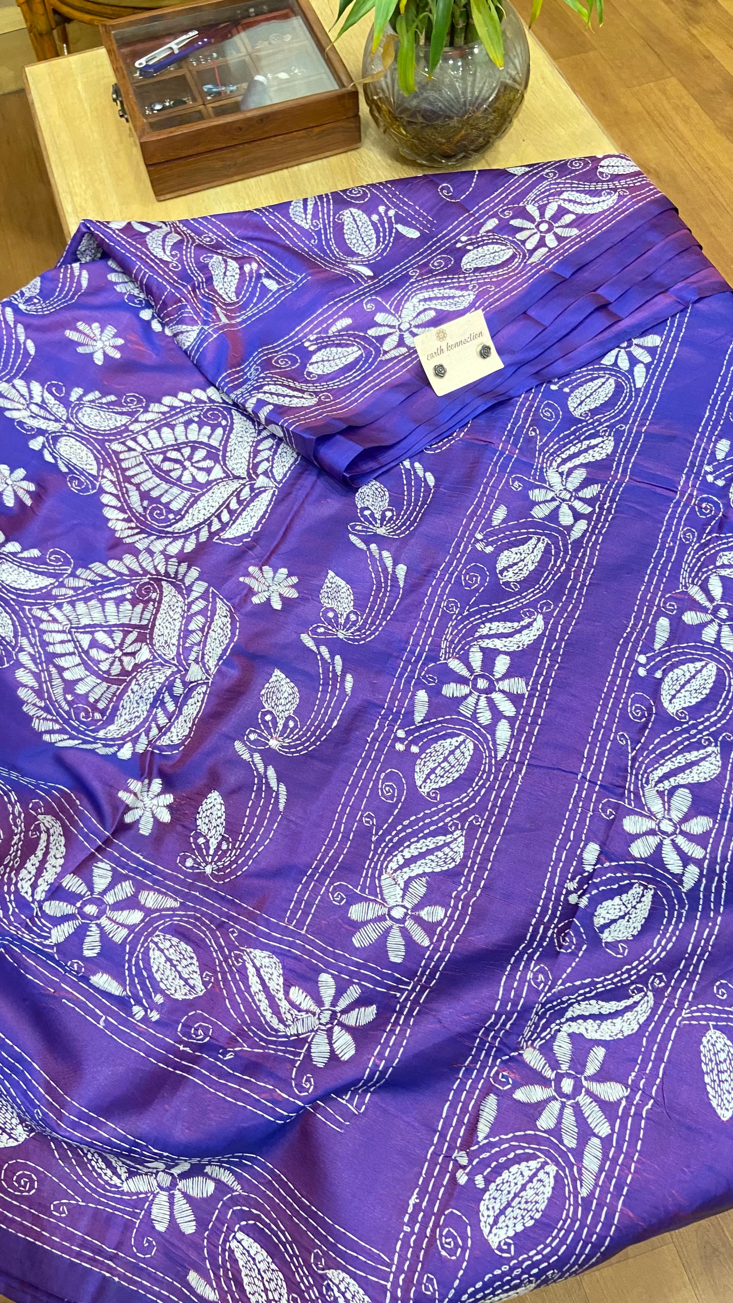 Hand Embroidery kantha saree