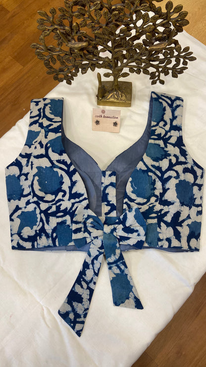 PRINCESS PADDED BLOUSE