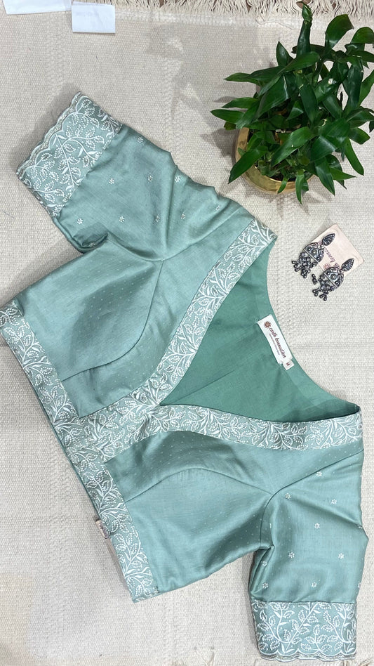 PRINCESS PADDED BLOUSE