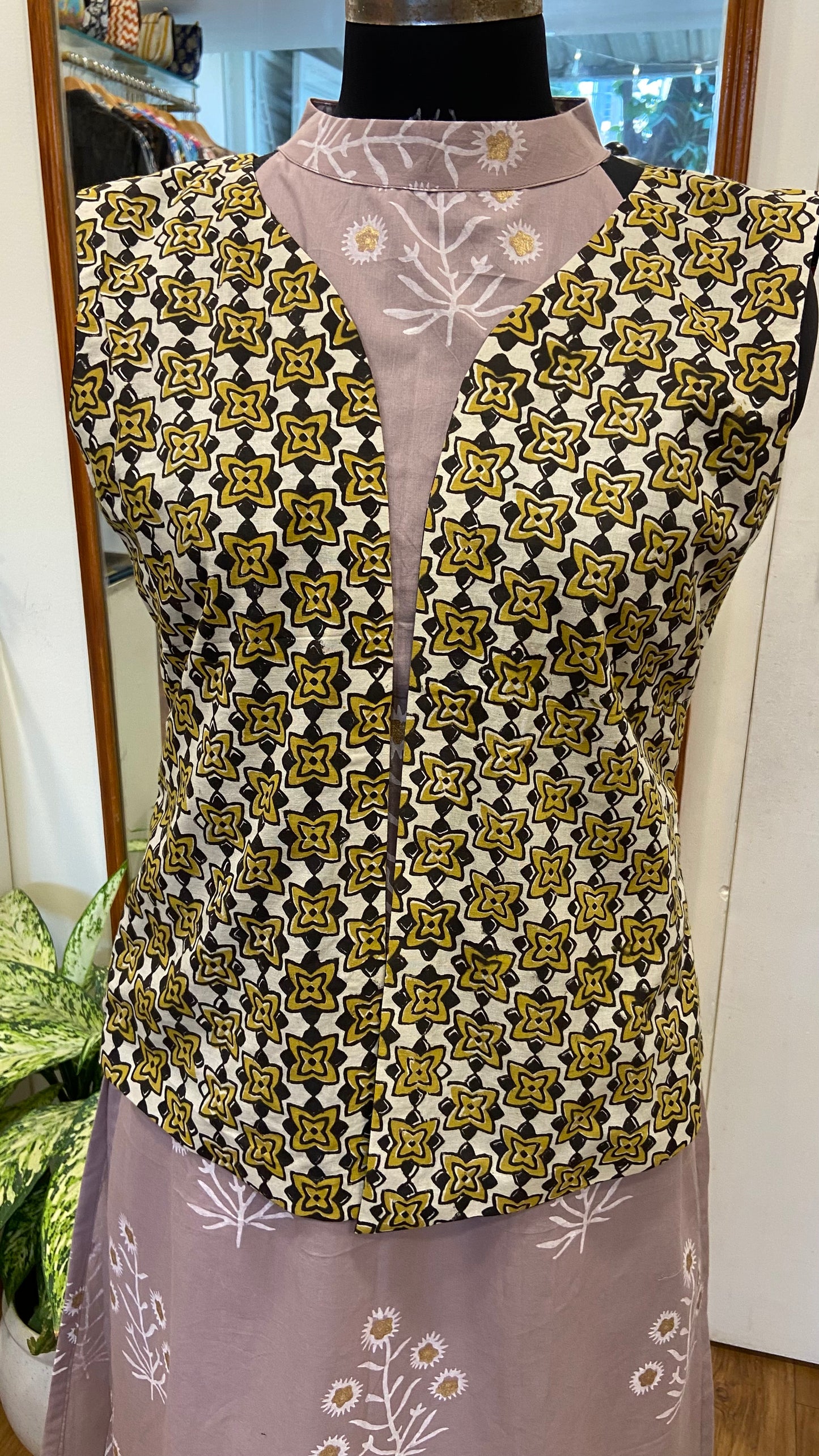 HALF REVERSIBLE JACKET