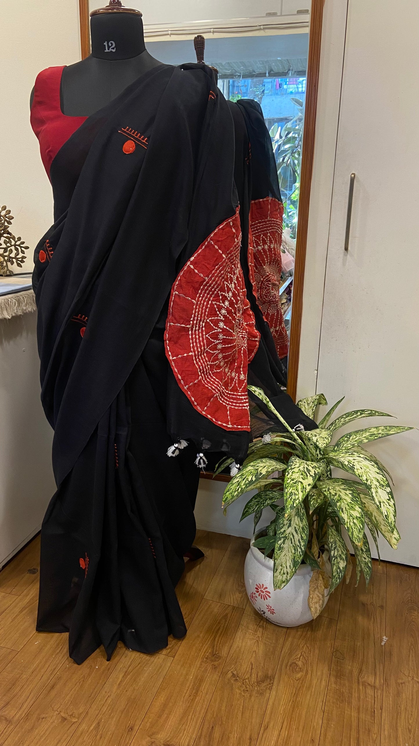 Applique Mul cotton saree